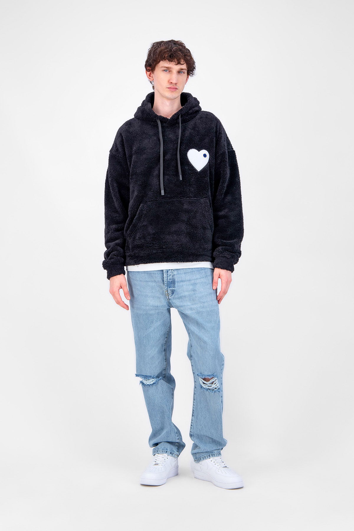 Sweat Moumoute à Capuche Noir Avec Cœur Blanc