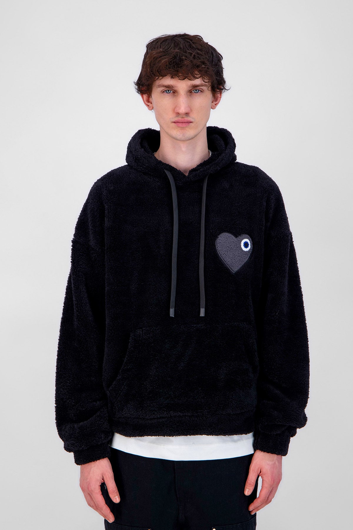 Sweat Moumoute à Capuche Noir Avec Cœur Gris