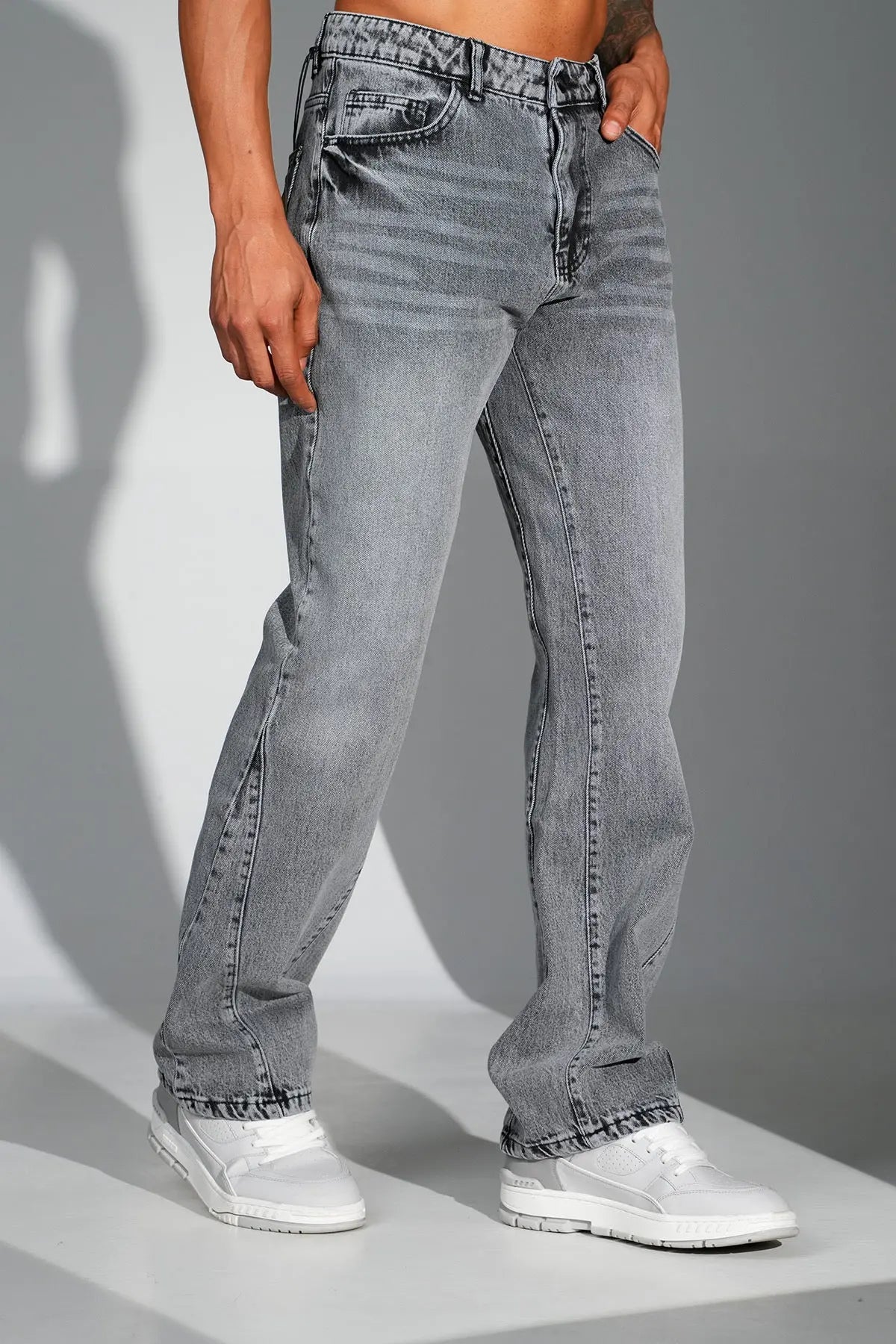 Jean Homme Outfit – Coupe Flare Denim Gris bonhomme