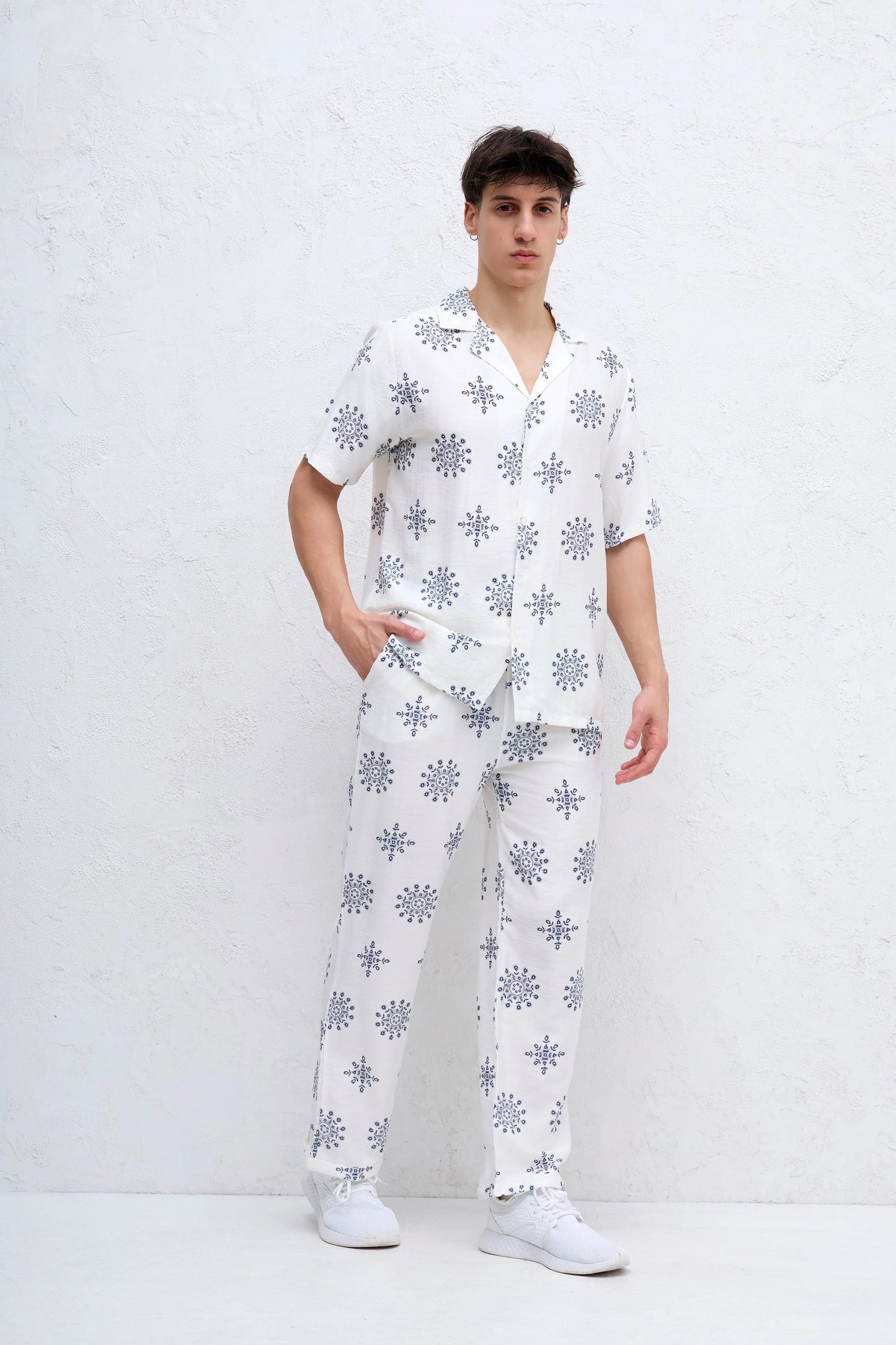 Ensemble Chemise et Pantalon Blanc bonhomme