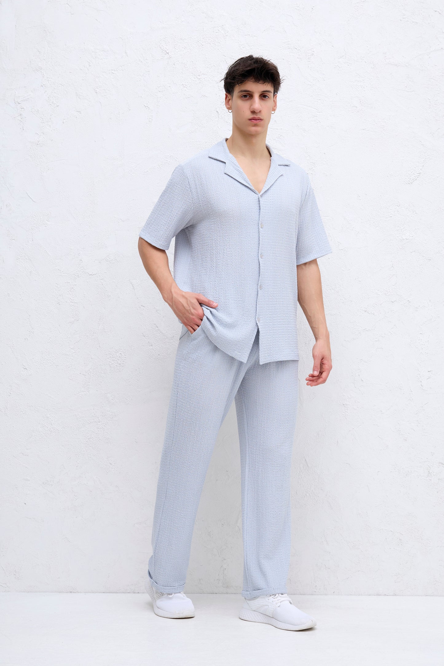 Ensemble gris Chemise et Pantalon Gauffré