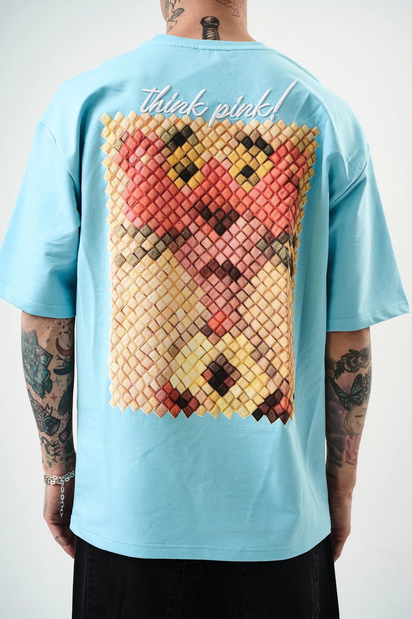 Tee Shirt Leo Think Pink Ciel bonhomme