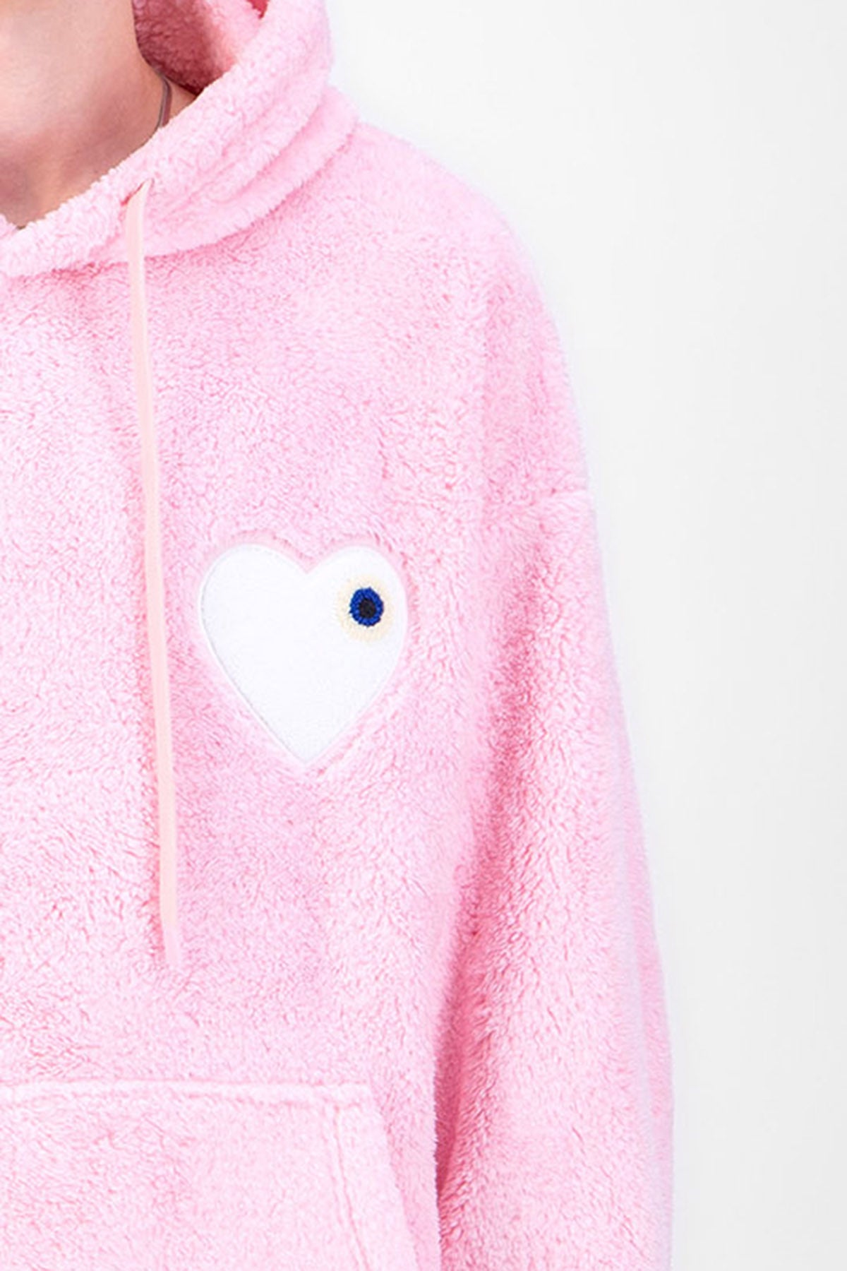 Sweat Moumoute à Capuche Rose Avec Cœur Blanc