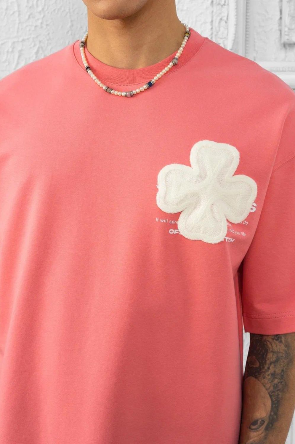 T-shirt Corail Oversize avec motif floral en couture tricoté