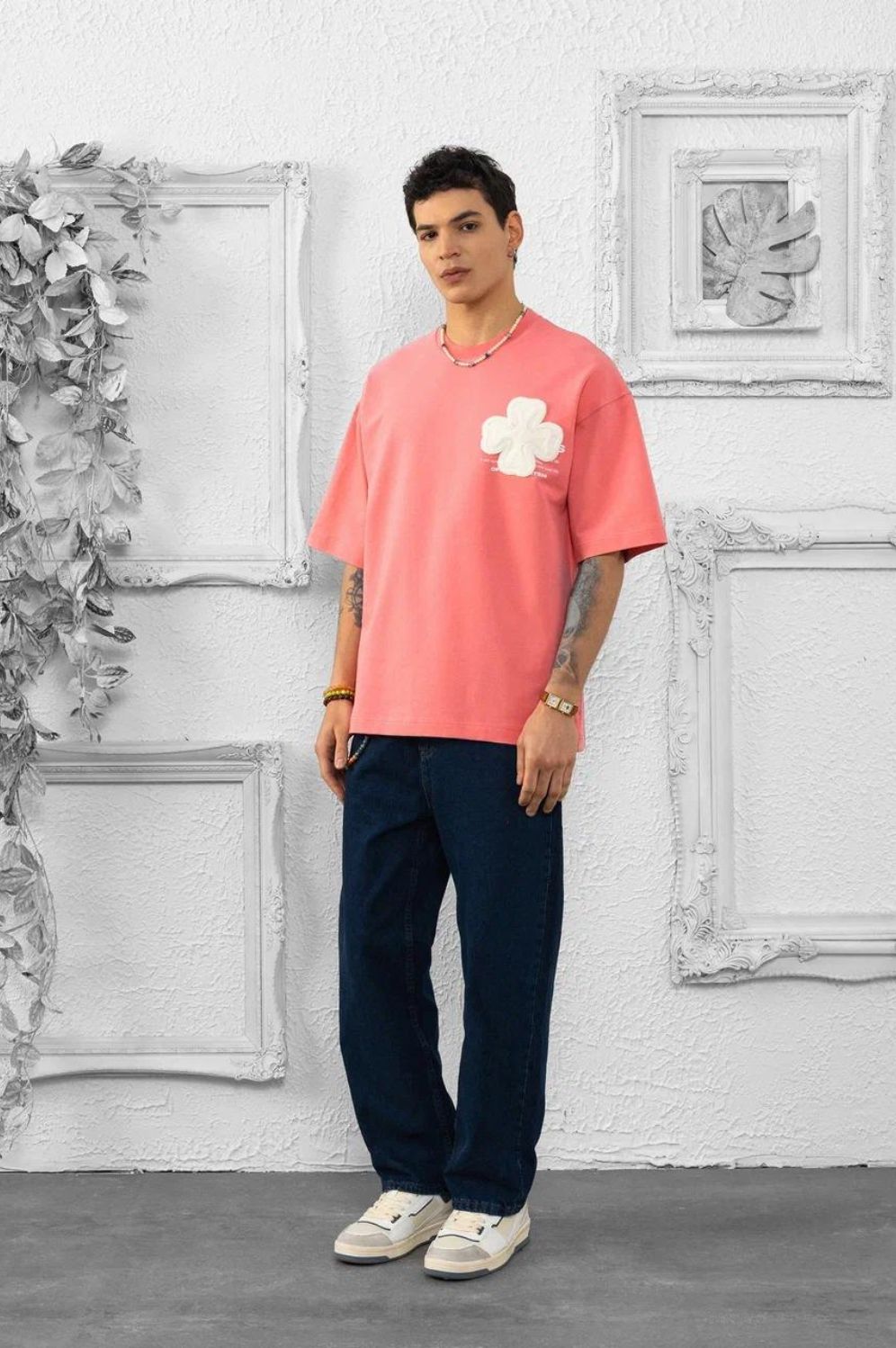 T-shirt Corail Oversize avec motif floral en couture tricoté