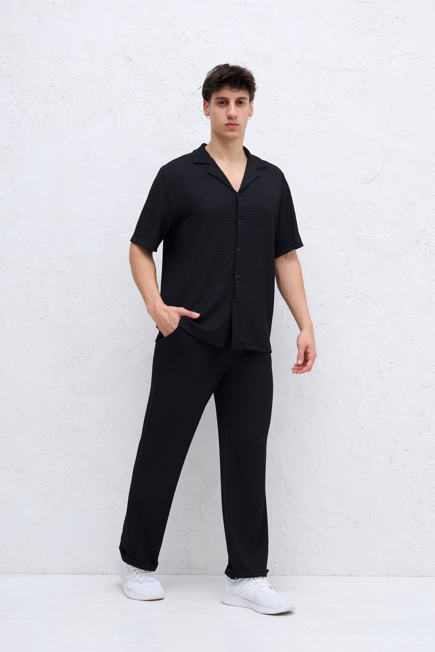 Ensemble Noir Chemise et Pantalon Gauffré