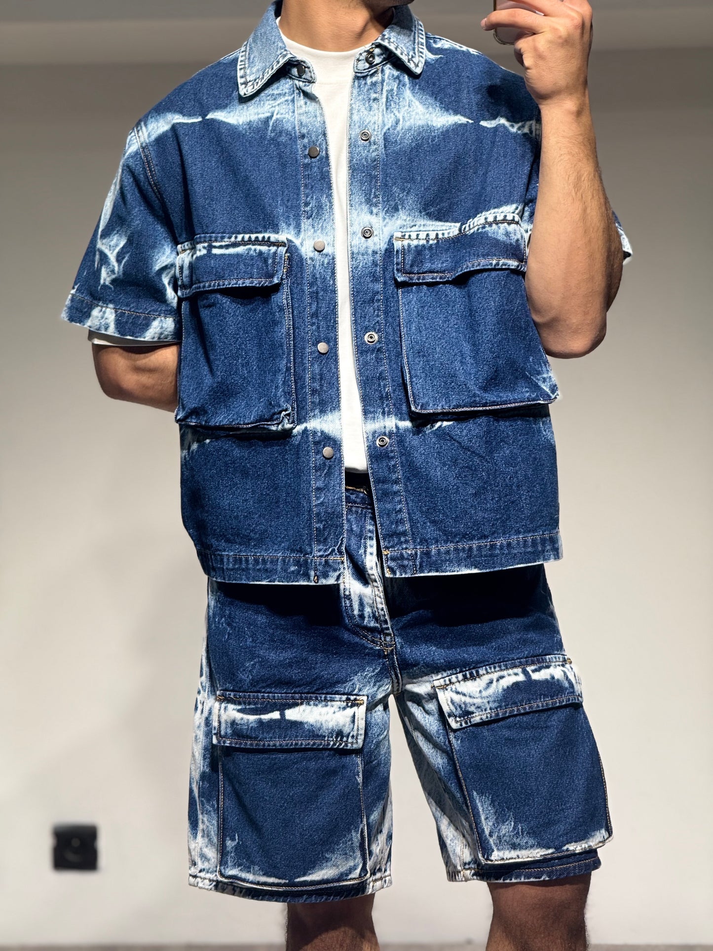 Ensemble En Jeans Chemise et Short Bleu, Blanc Delavé Poches