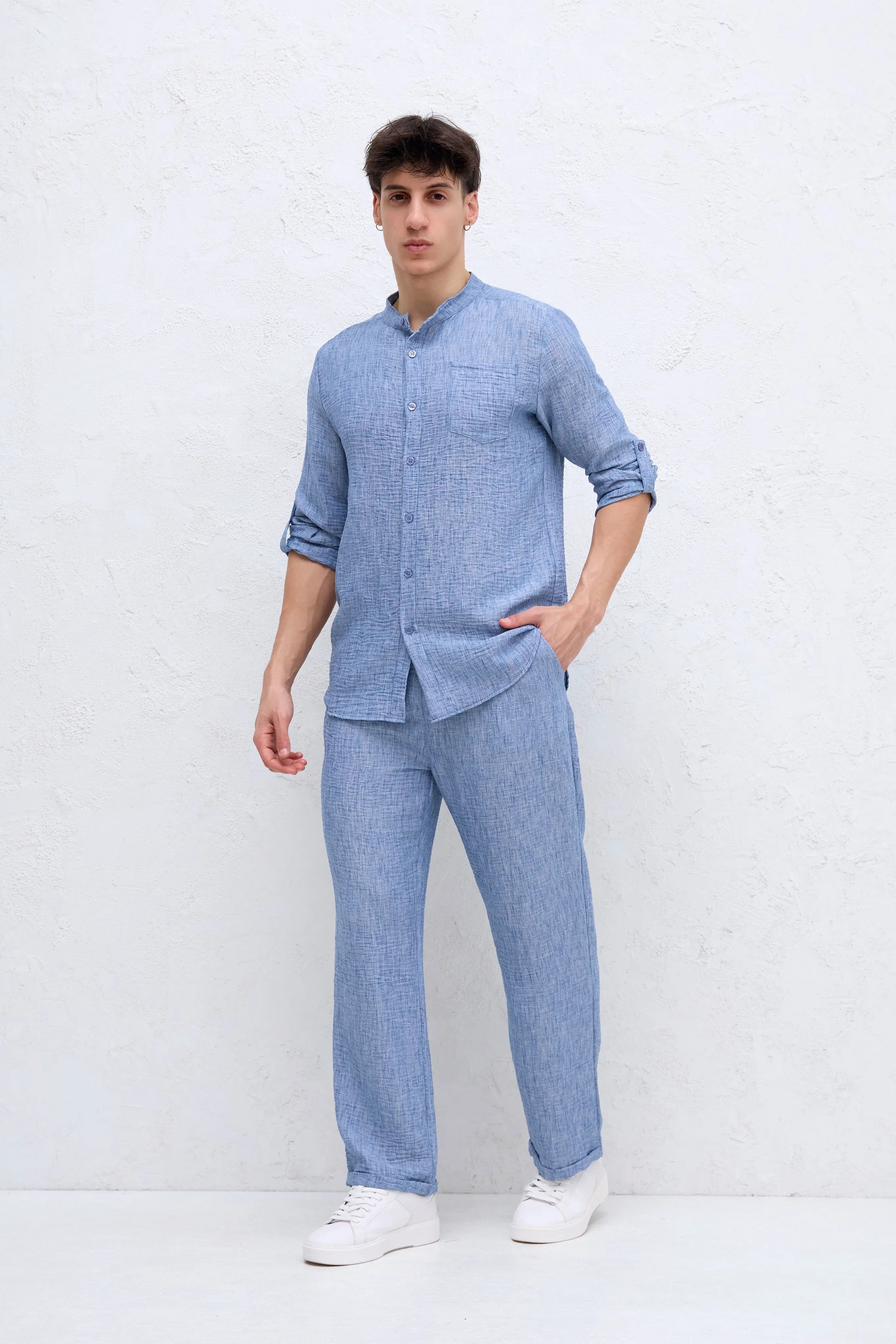 Ensemble Bleu Chemise Col mao et pantalon bonhomme
