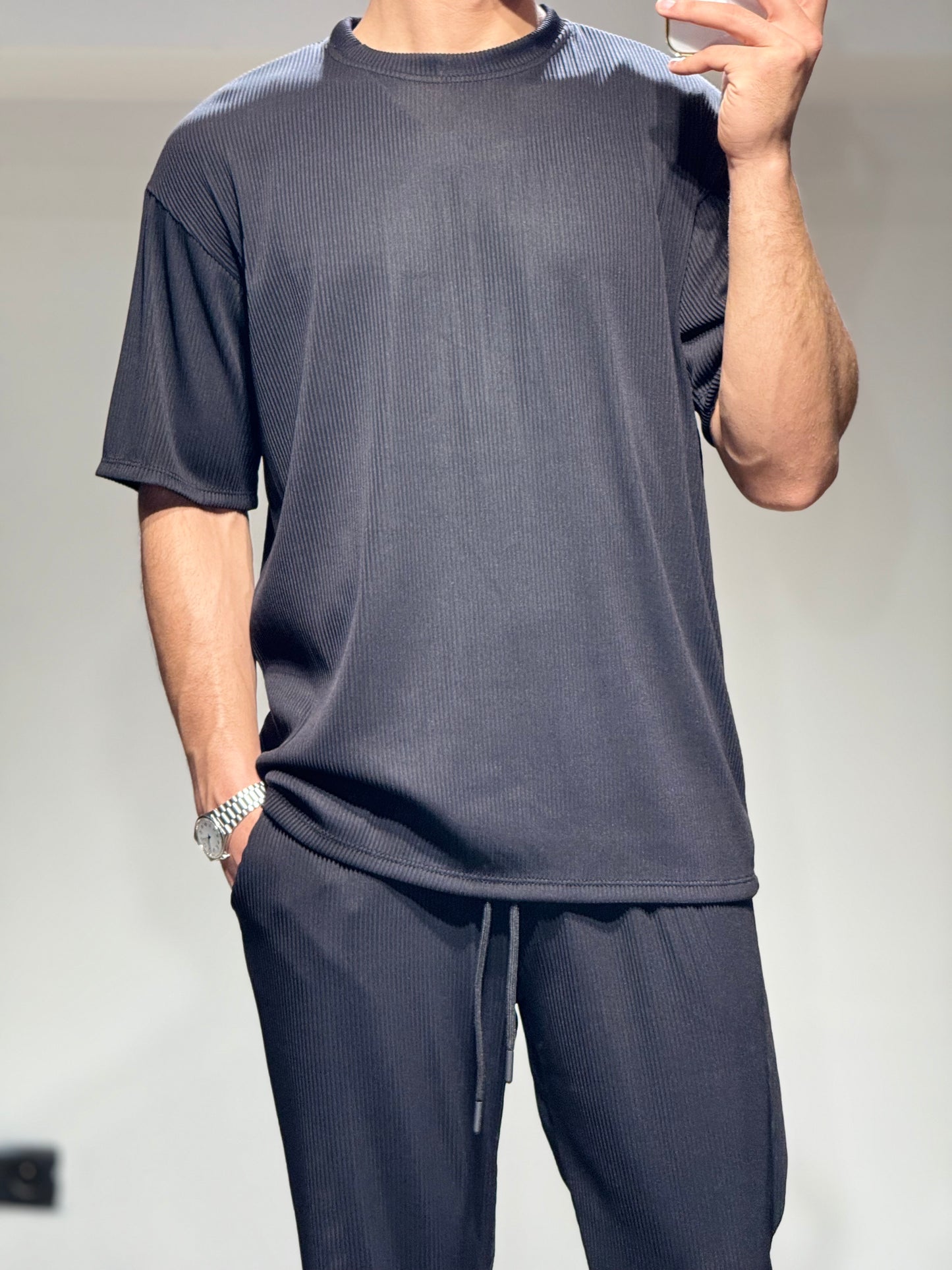 Ensemble Plissé Tee Shirt et Pantalon Noir
