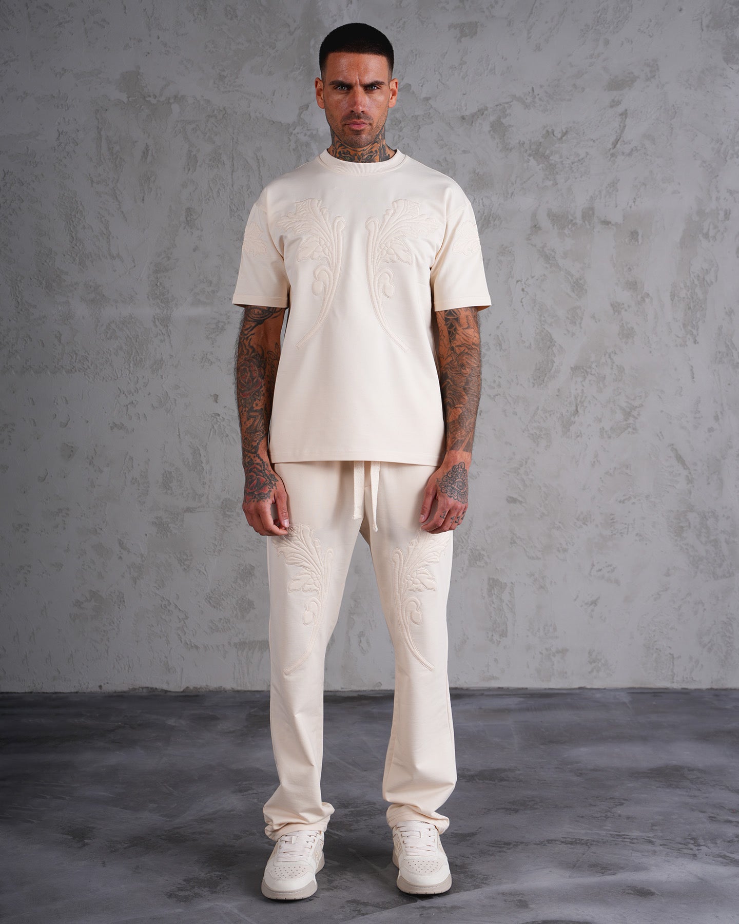 Ensemble Jogging Tee Shirt et Pantalon Beige
