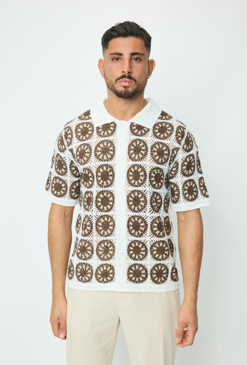Chemise Crochet Blanc et Marron à Motifs