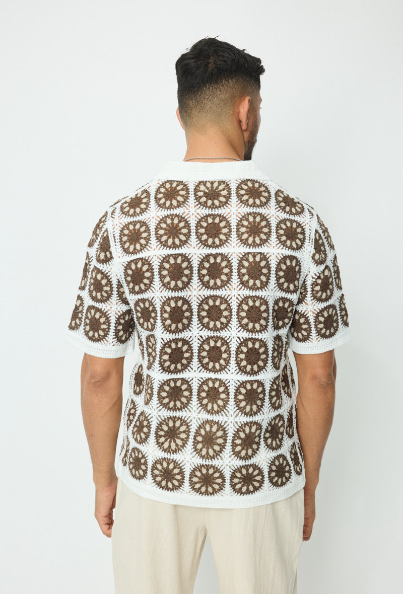 Chemise Crochet Blanc et Marron à Motifs