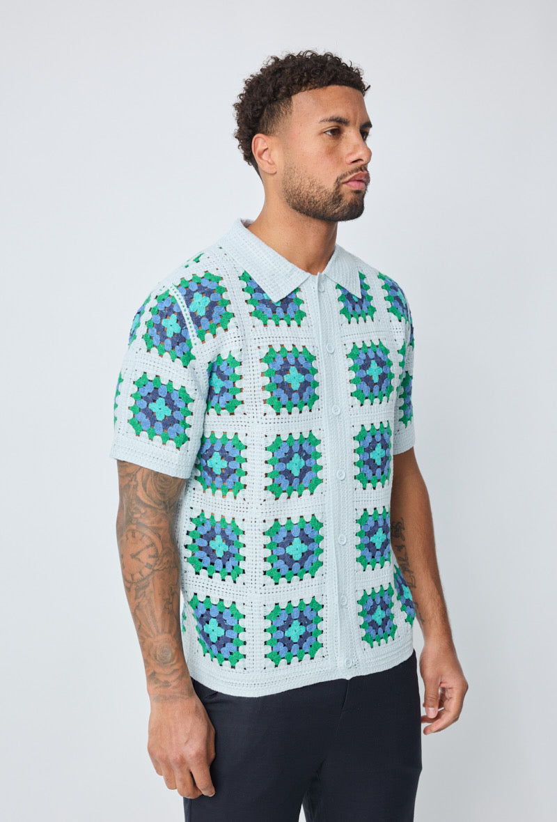 Chemise Crochet Bleu Ciel à Motifs