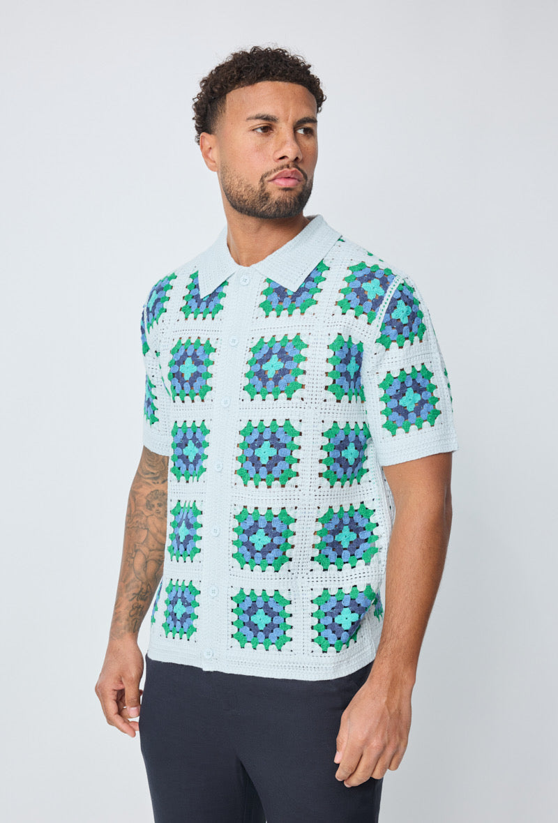 Chemise Crochet Bleu Ciel à Motifs
