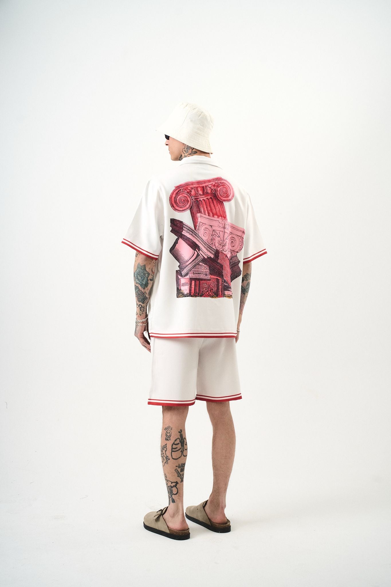 Ensemble Chemise et Short Monument Rouge