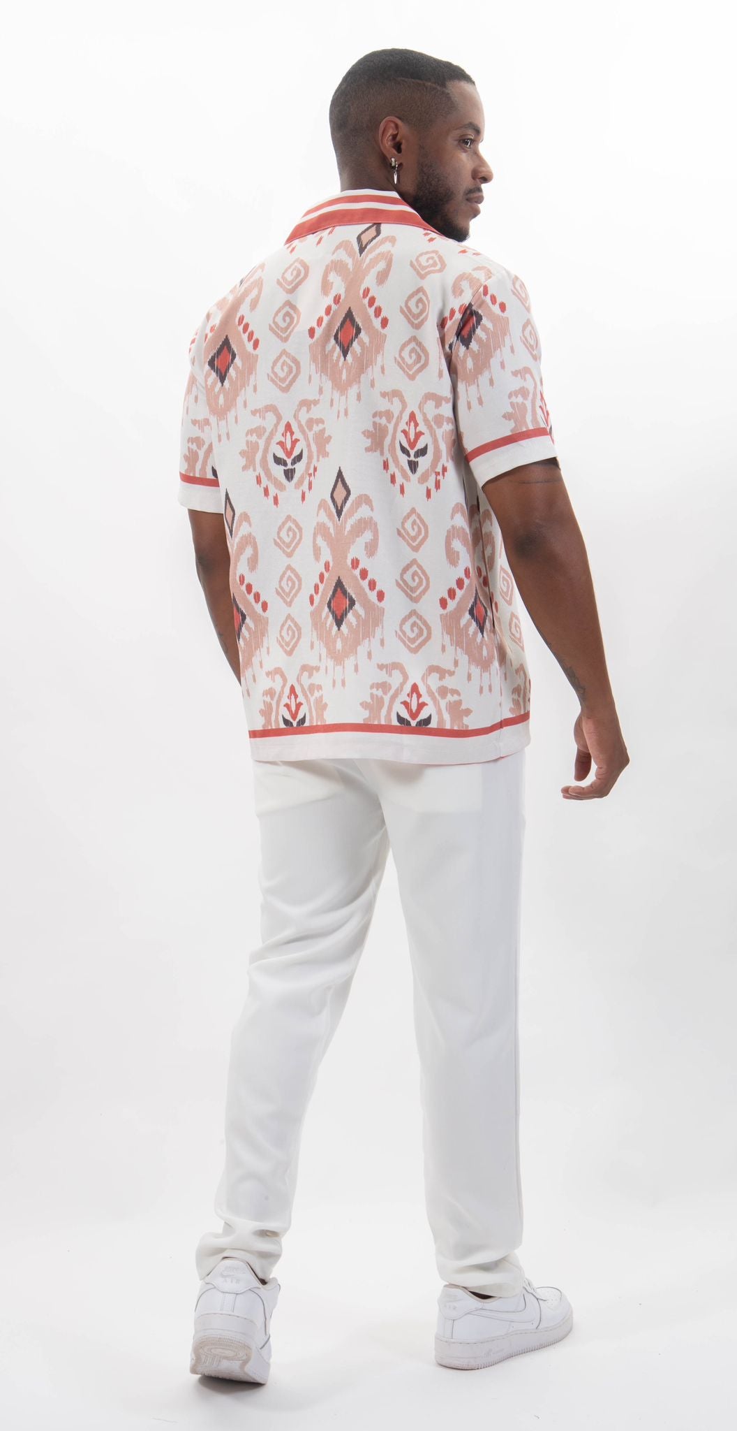 chemise imprimée aztec