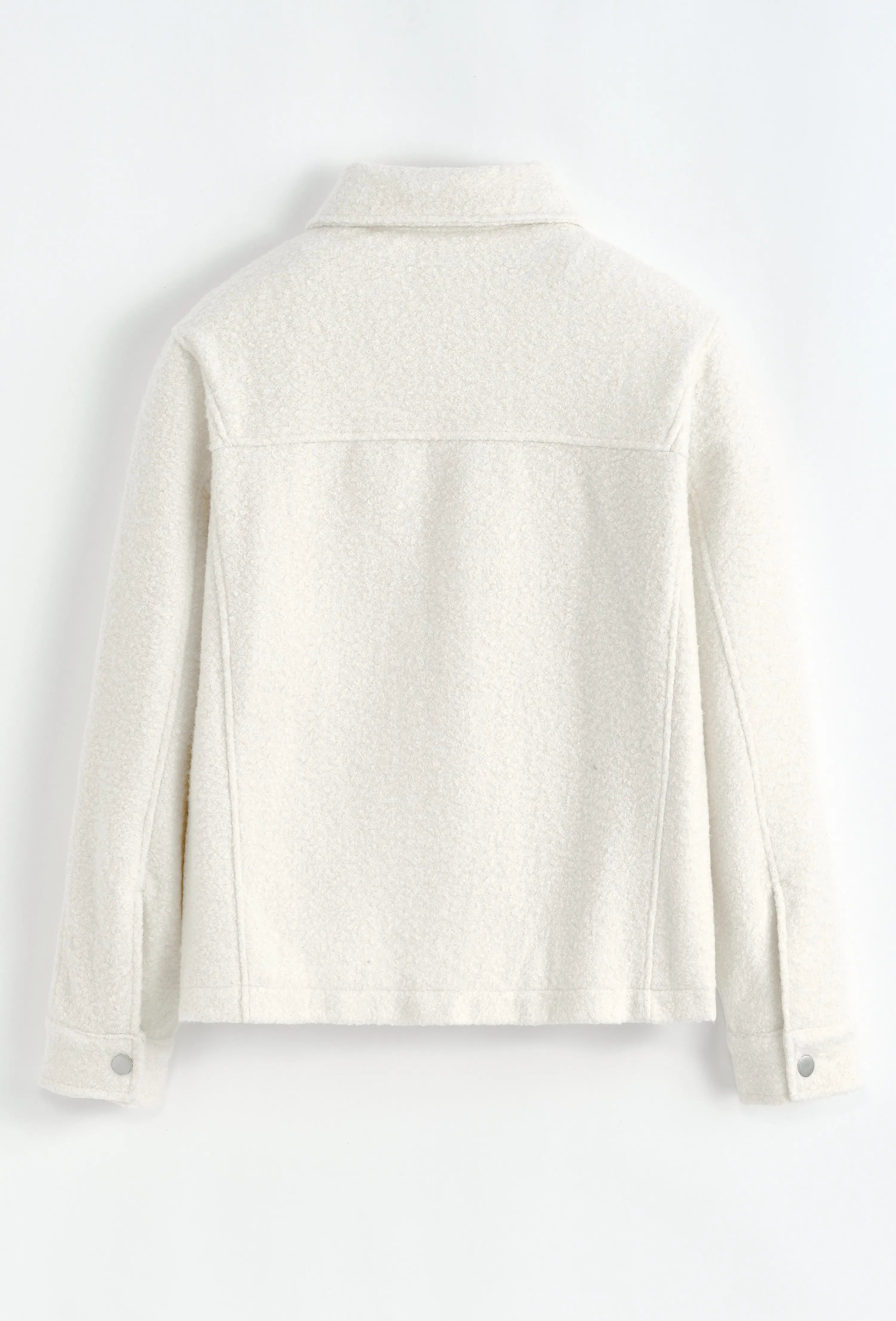 Surchemise Blanche Homme – Style Minimal & Moderne bonhomme