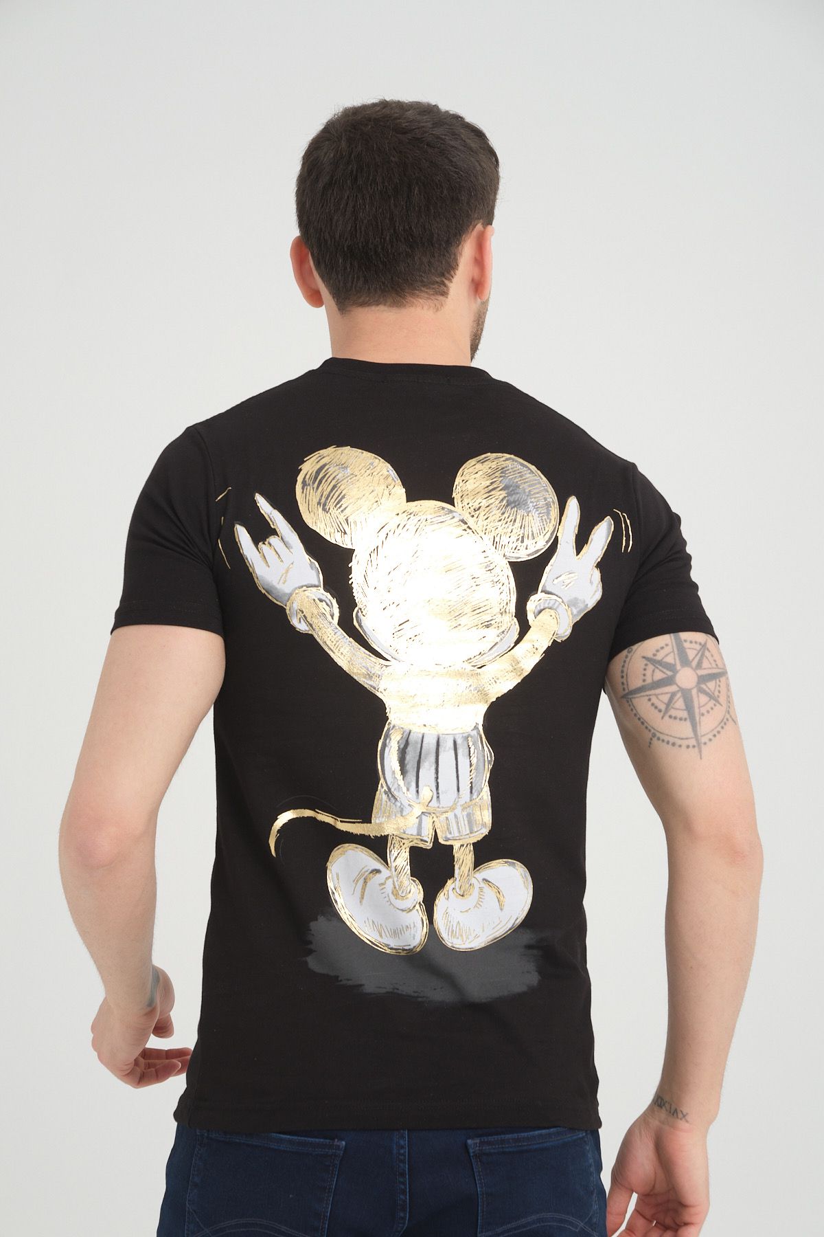 Tee Shirt Mickey Slim Noir Or