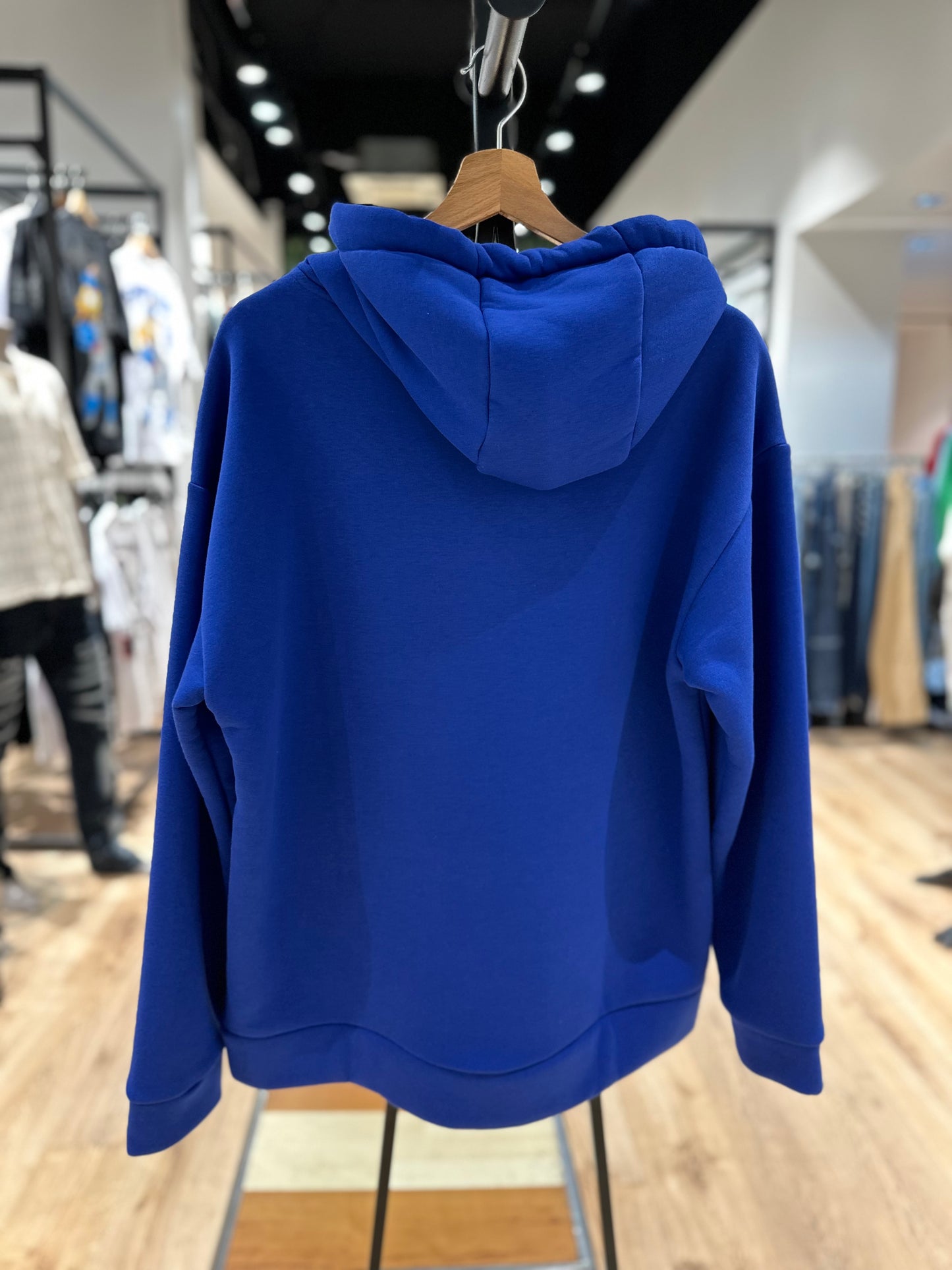 Sweat capuche bleu royal avec cœur rouge