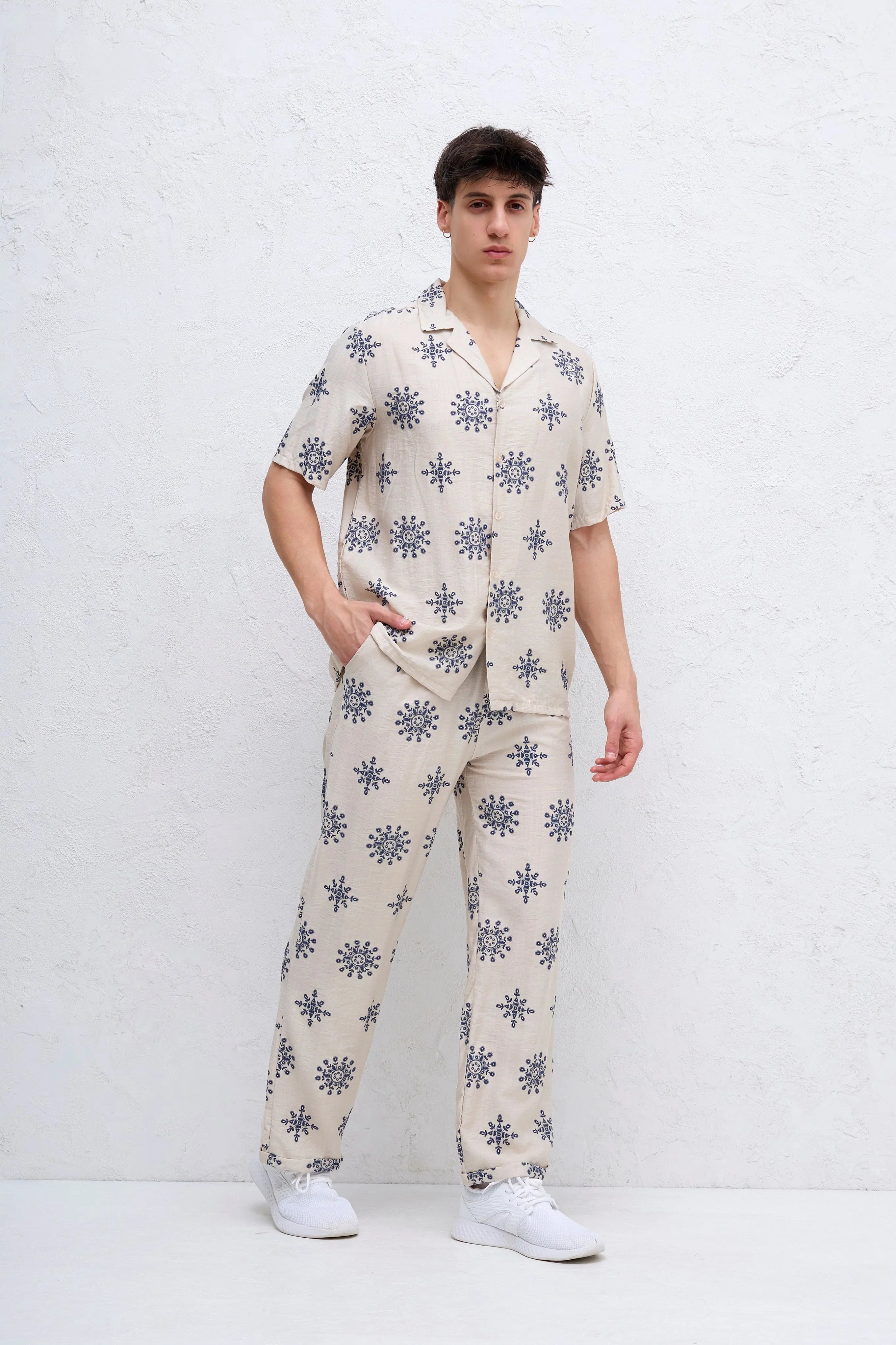 Ensemble Chemise et Pantalon Beige bonhomme