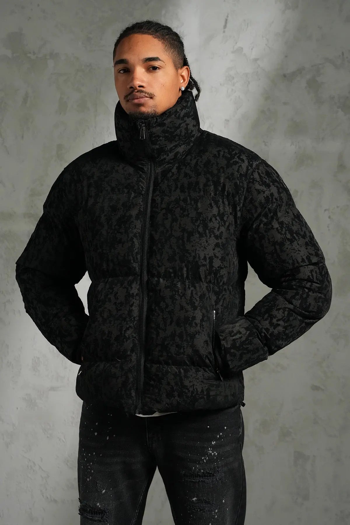 Doudoune Noir Brillante simili daim bonhomme