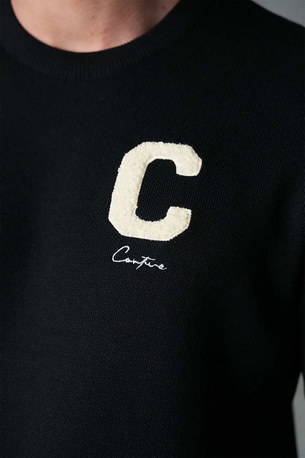 Pull Maille Homme Signature “C” – Élégance Moderne & Confort Premium bonhomme