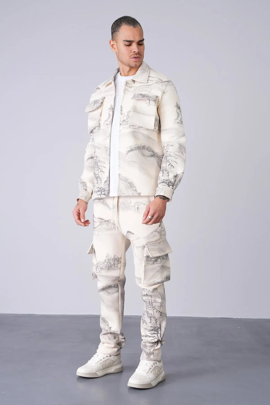 Ensemble Jogging Montagne Beige bonhomme