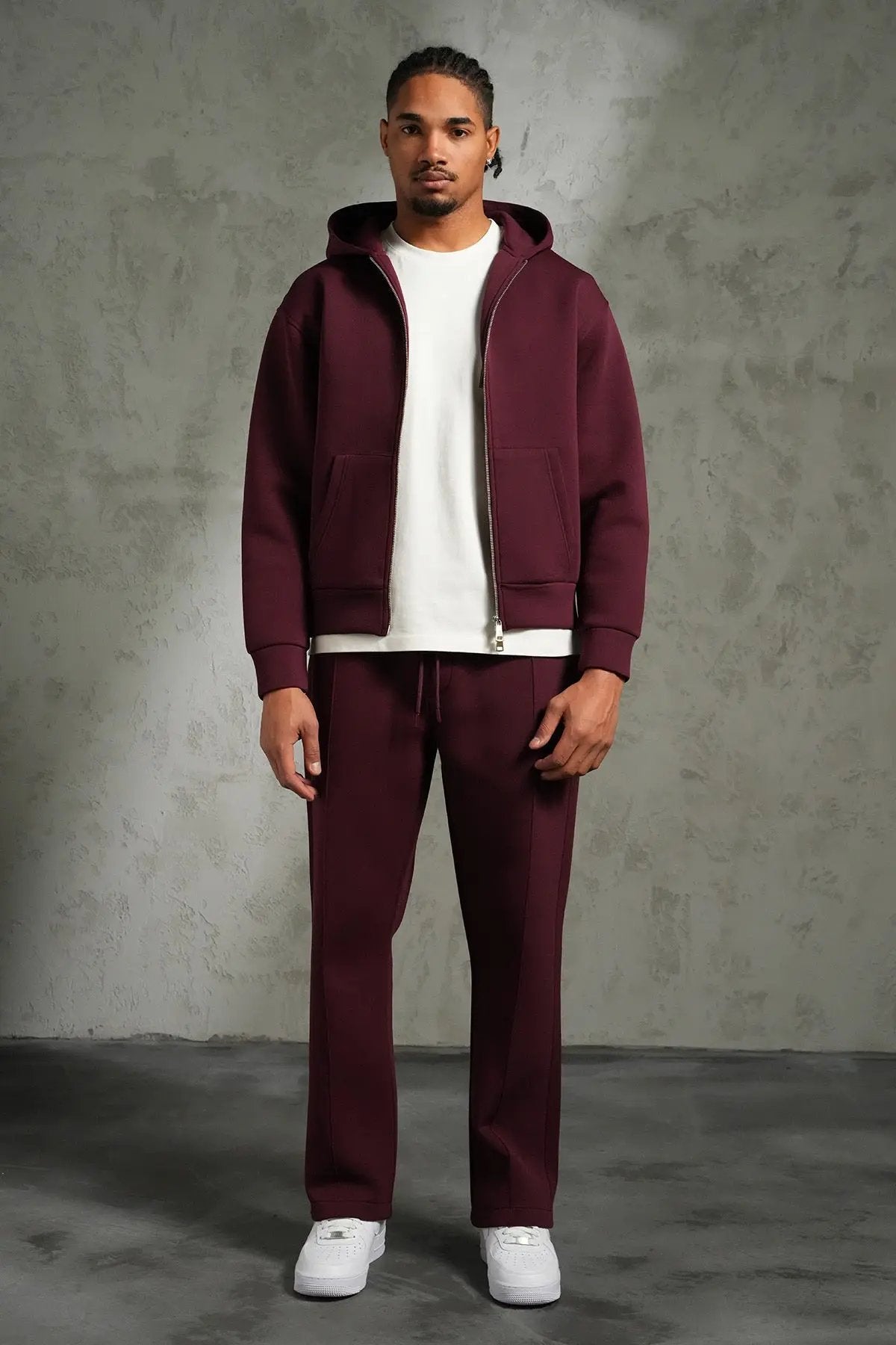 Ensemble jogging Bordeau zippé – IKAO Paris bonhomme