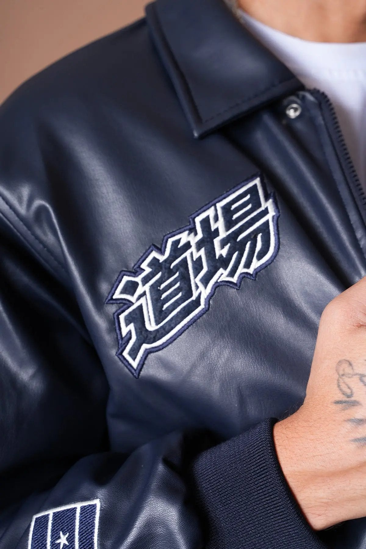 Blouson Ikao Atelier Éternel Similicuir Marine bonhomme