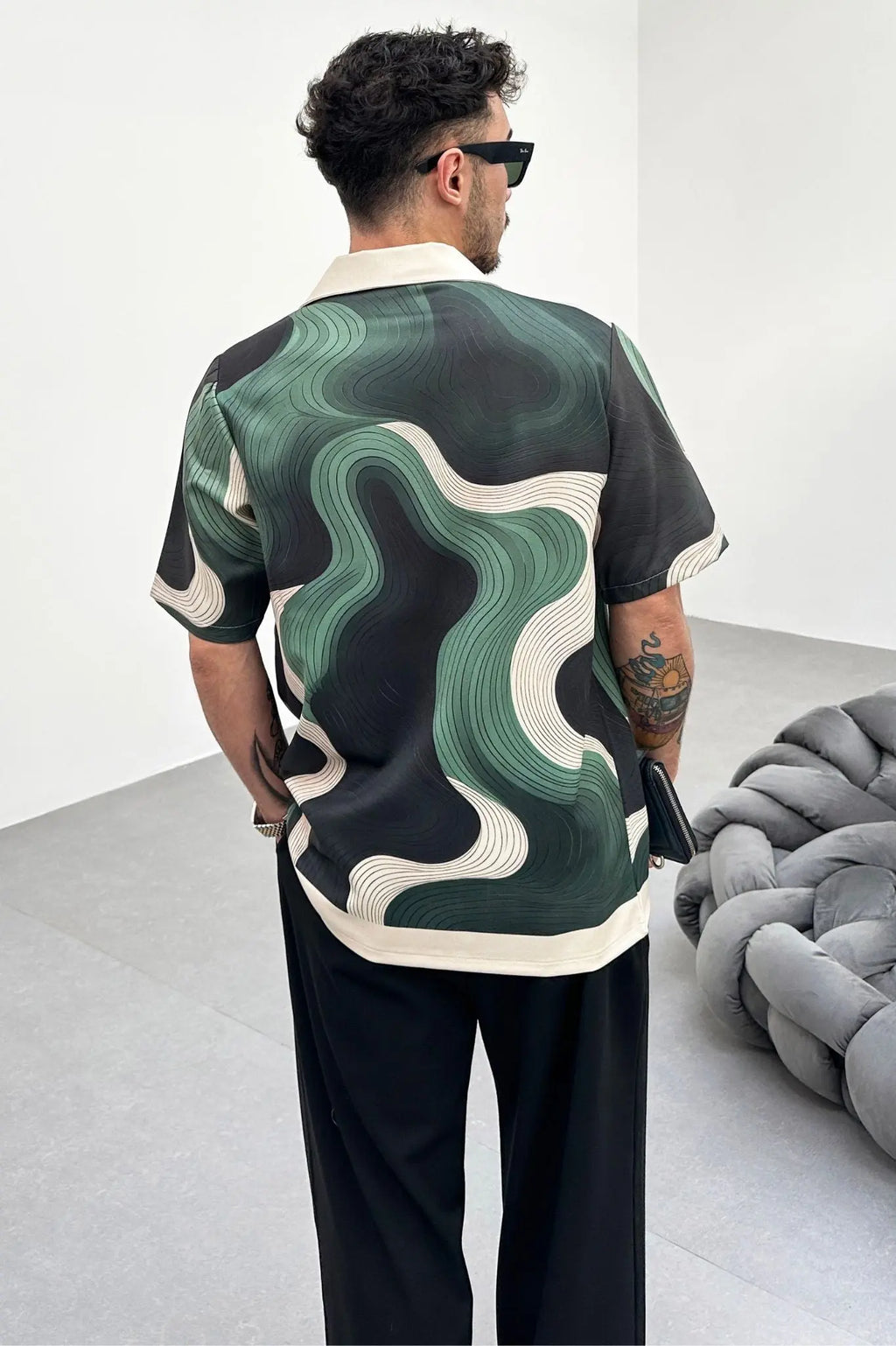 Chemise Homme Imprimée coupe droite manches courte Vert et Beige bonhomme