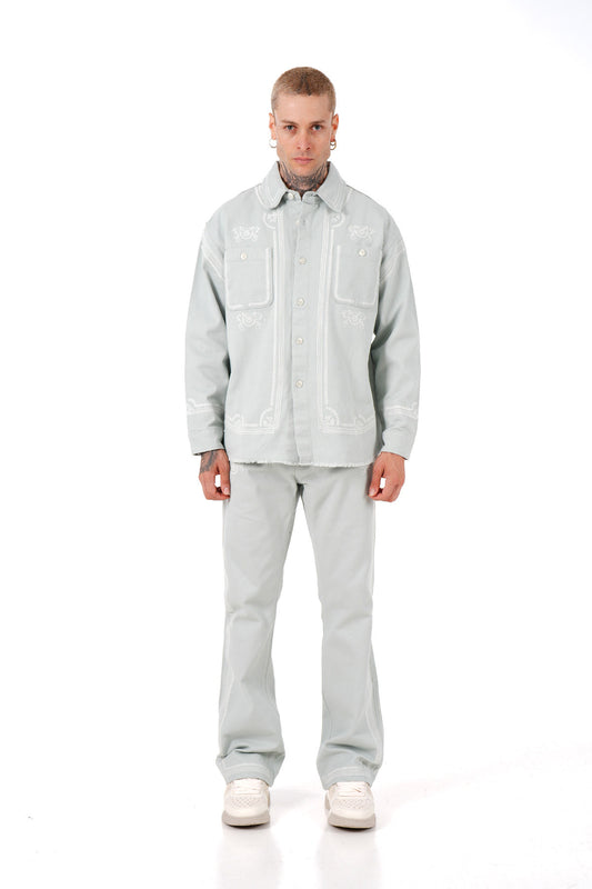 L'ensemble Chemise et Pantalon Gris Clair Brodés