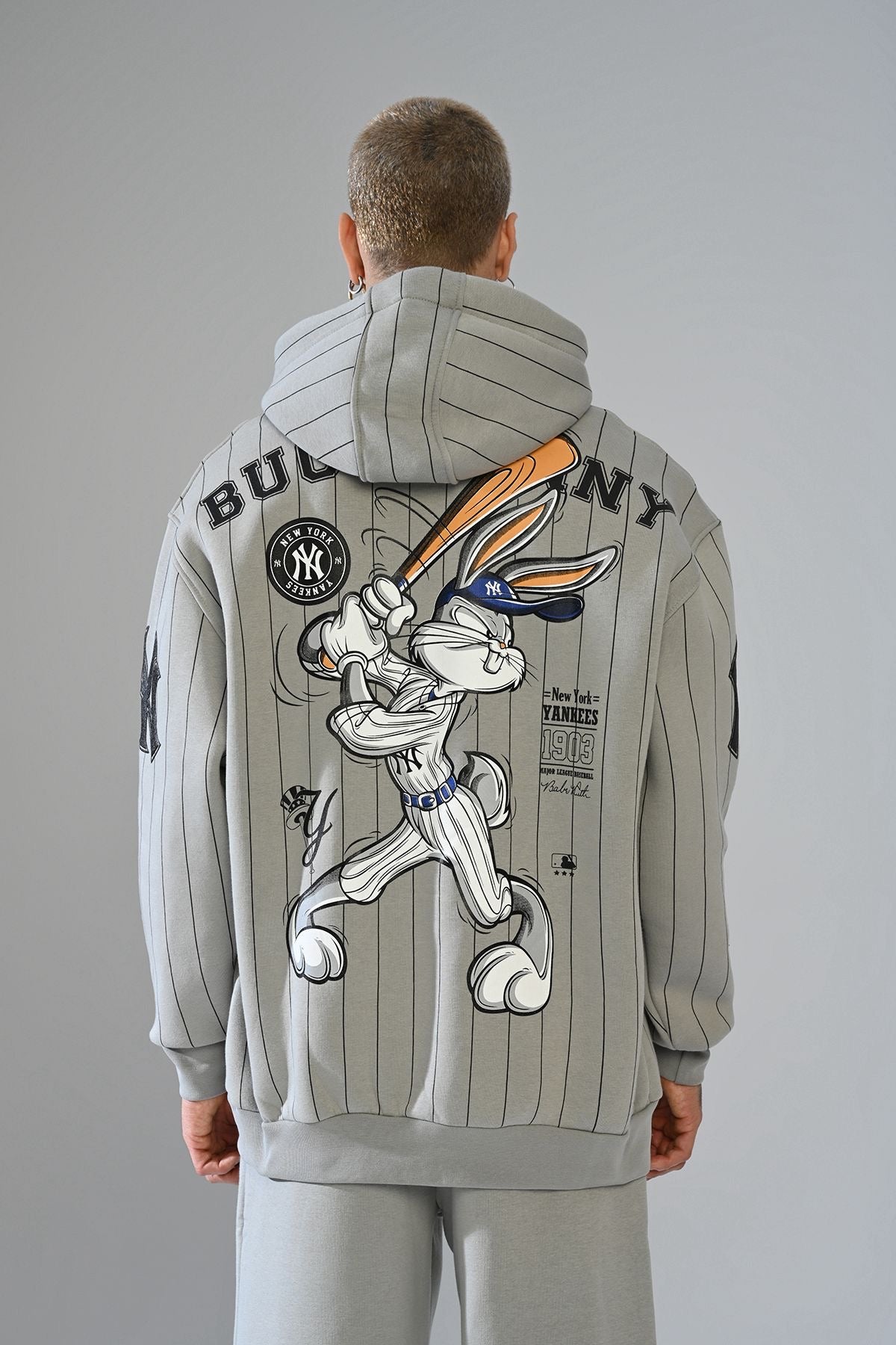 Sweat Capuche Gris Bugs Bunny x Yankees