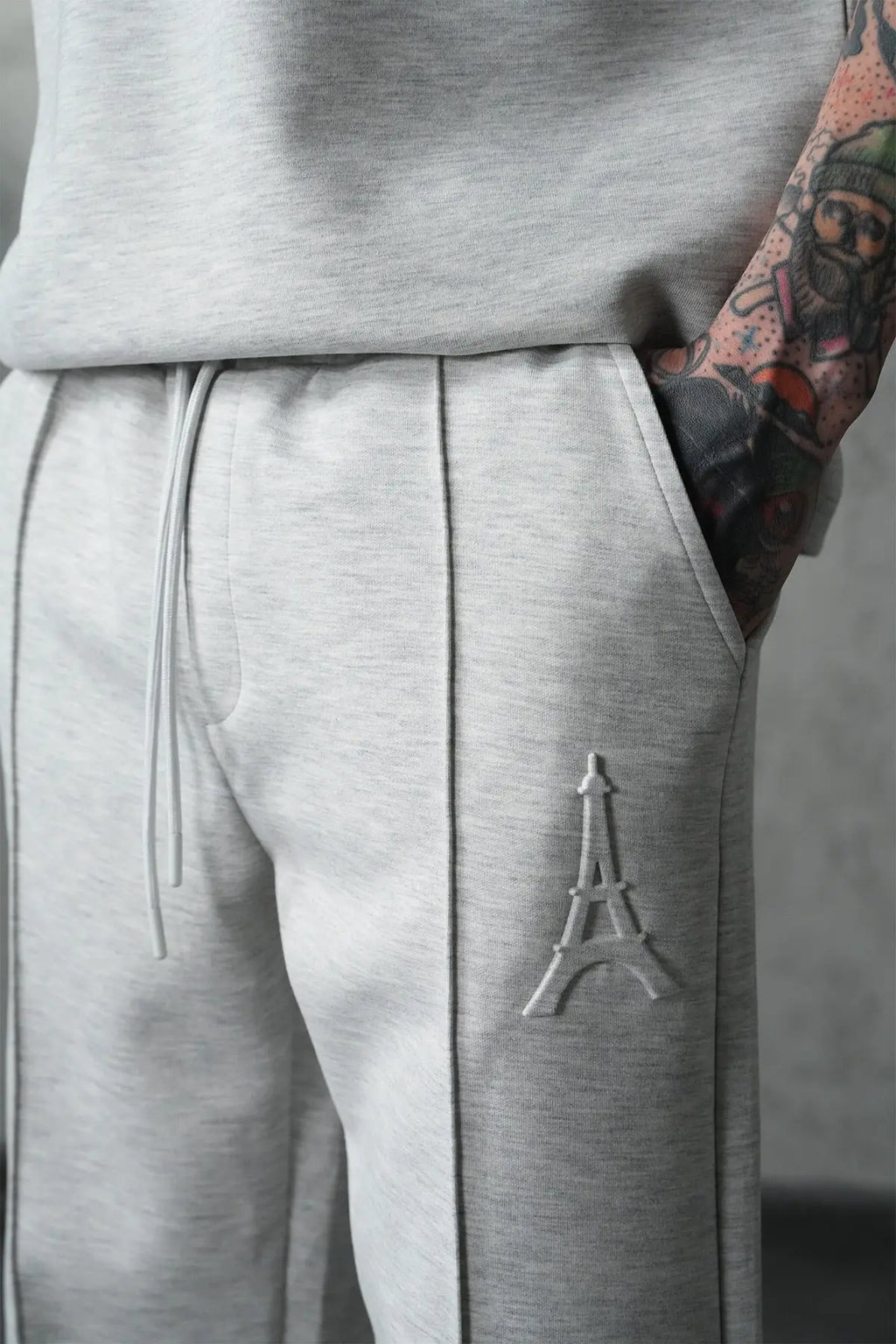 Ensemble Neoprene Homme Tour Eiffel Ikao bonhomme