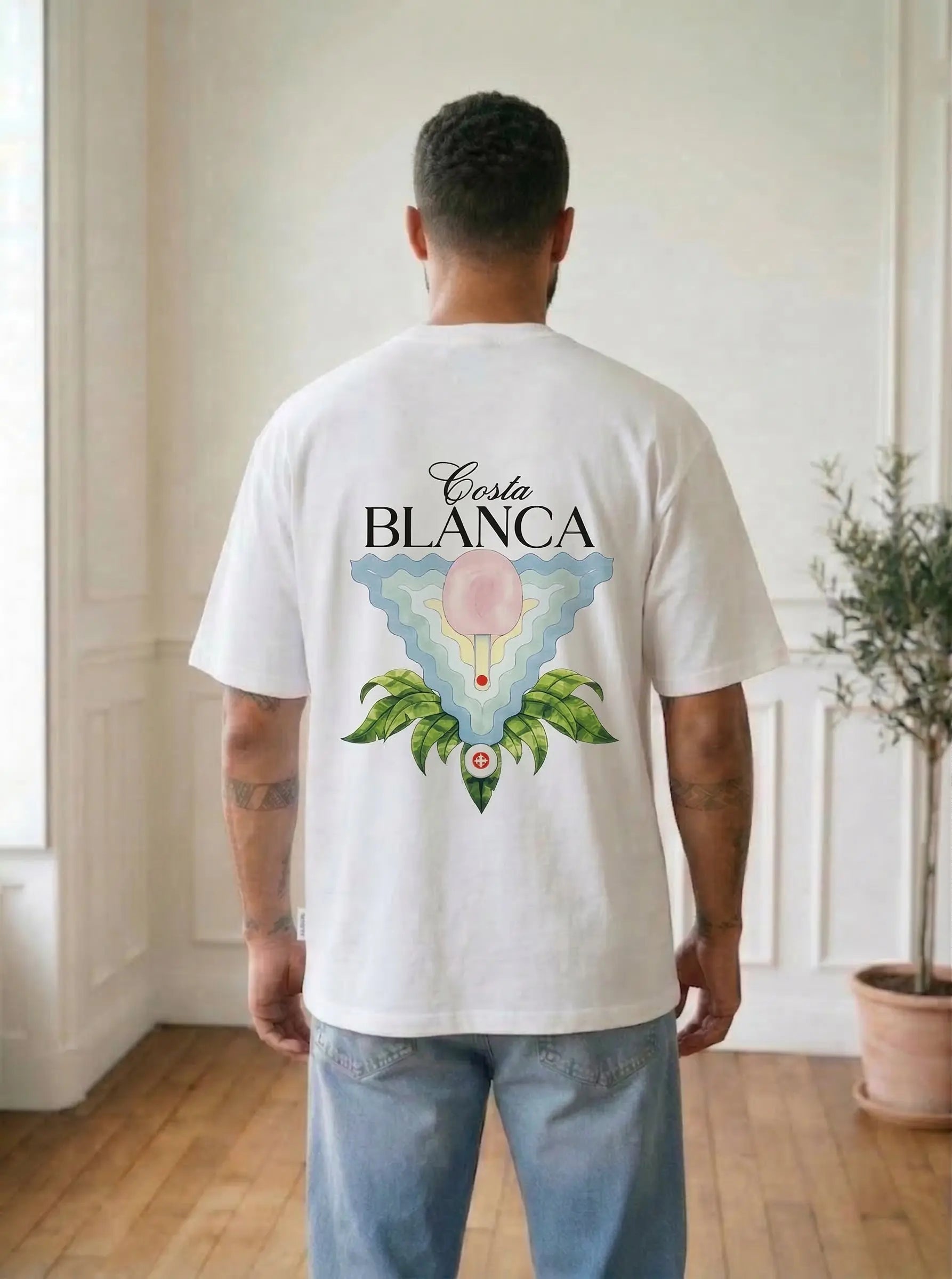T-shirt Costa Blanca – Esprit soleil et évasion bonhomme