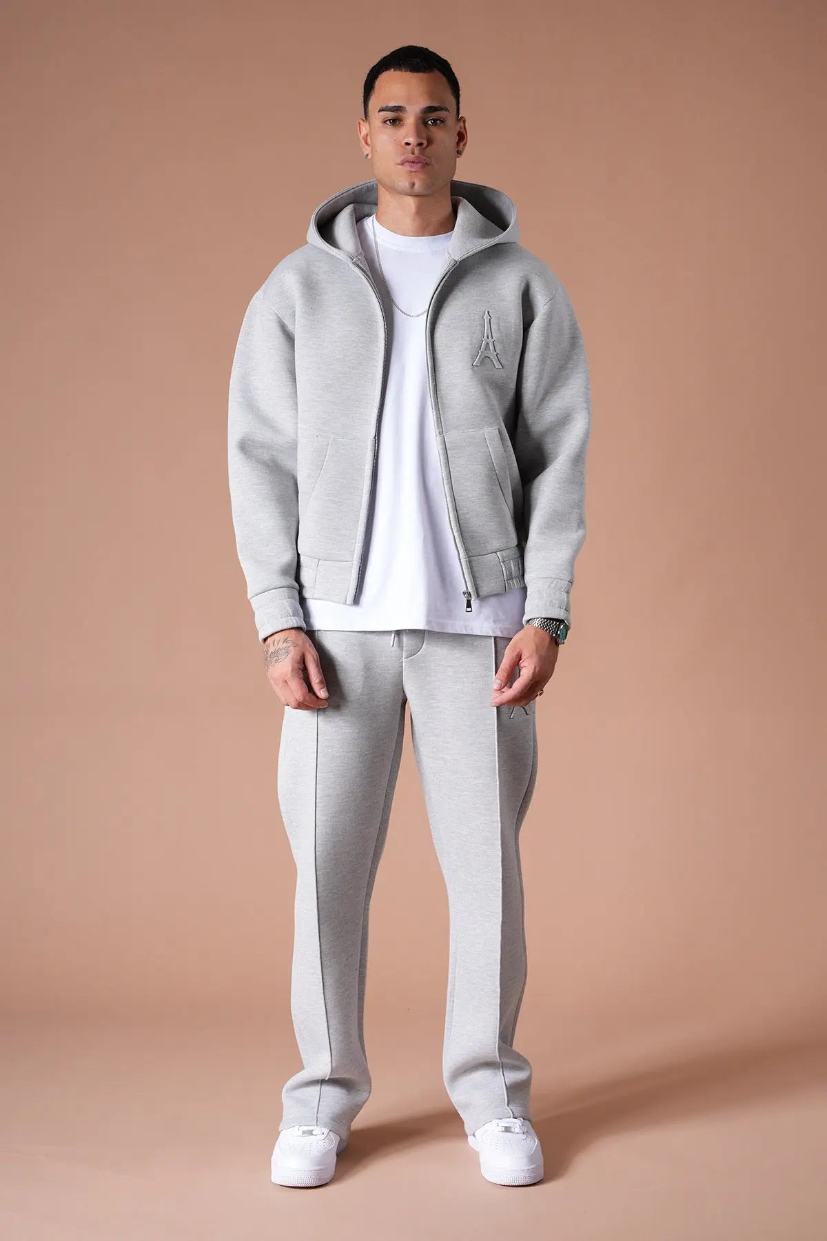 Ensemble Jogging Gris Paris – Hoodie & Pantalon bonhomme