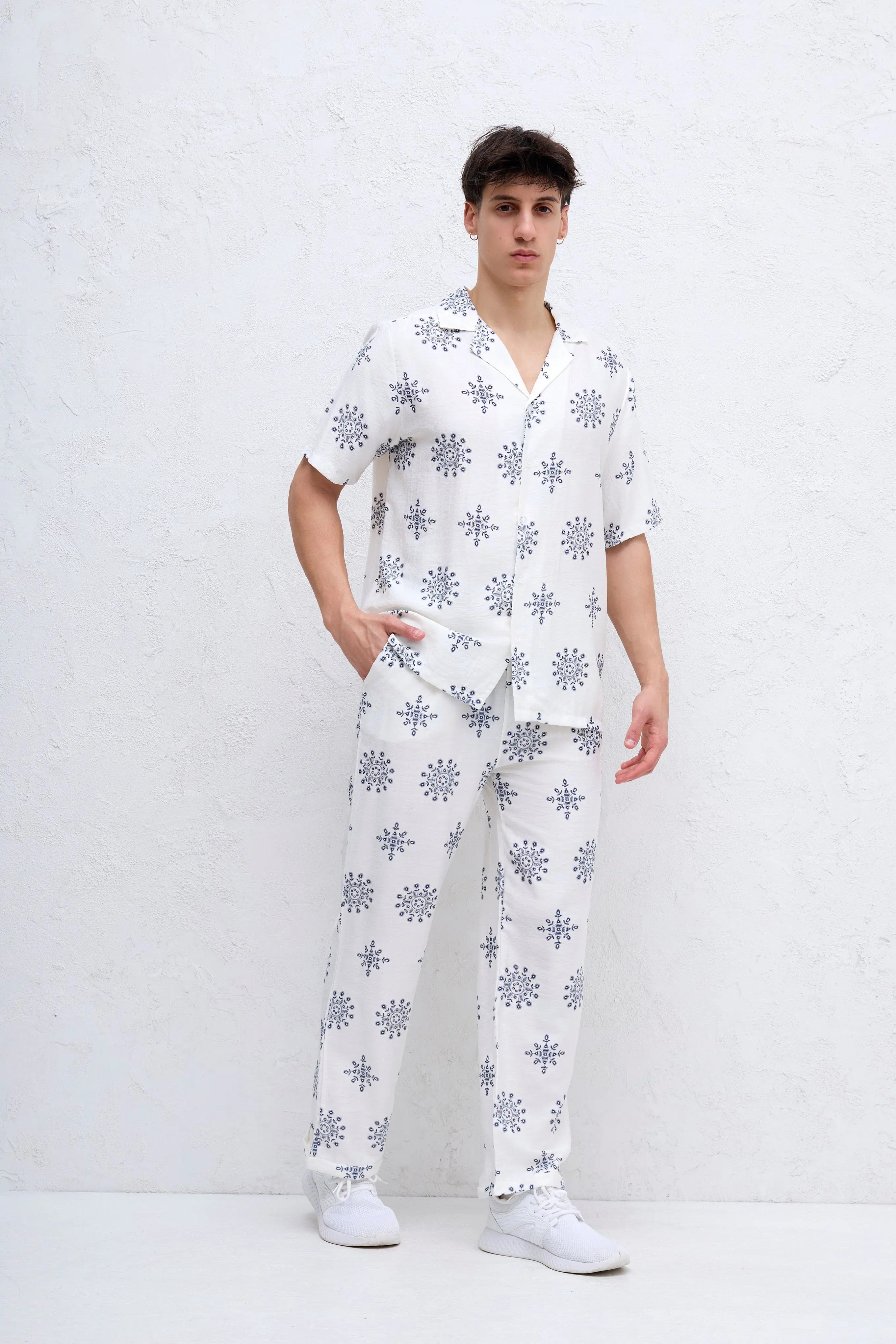 Ensemble Chemise et Pantalon Blanc bonhomme