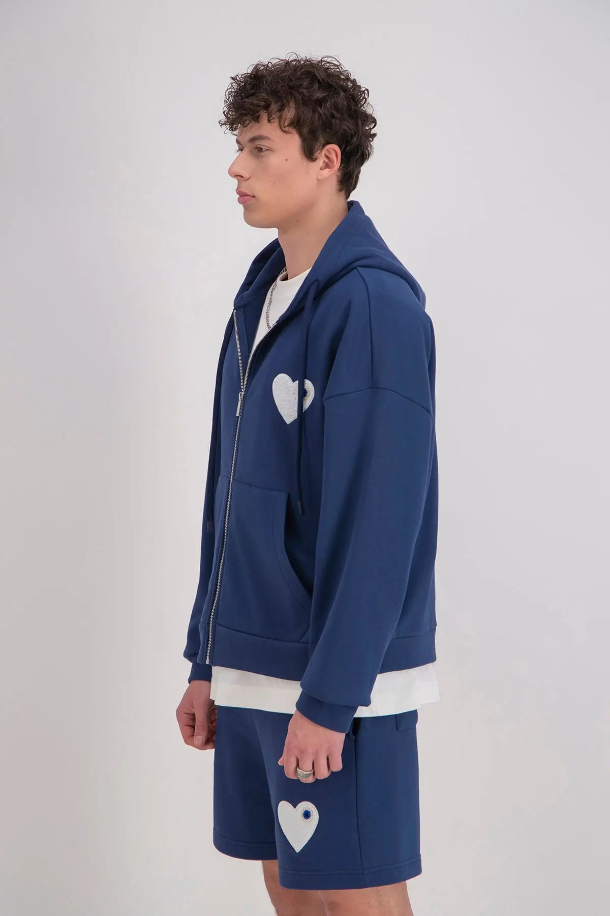 Veste Marine Coeur Blanc avec capuche et fermeture Zip bonhomme