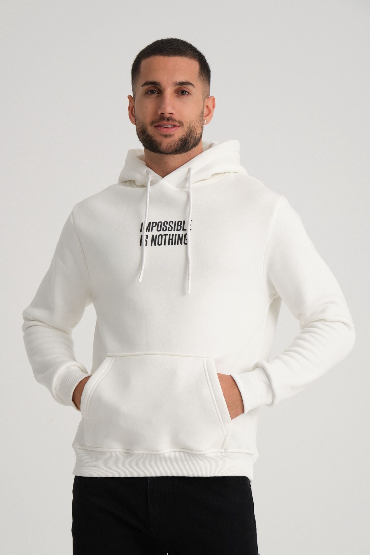 Sweat capuche blanc impossible is nothing