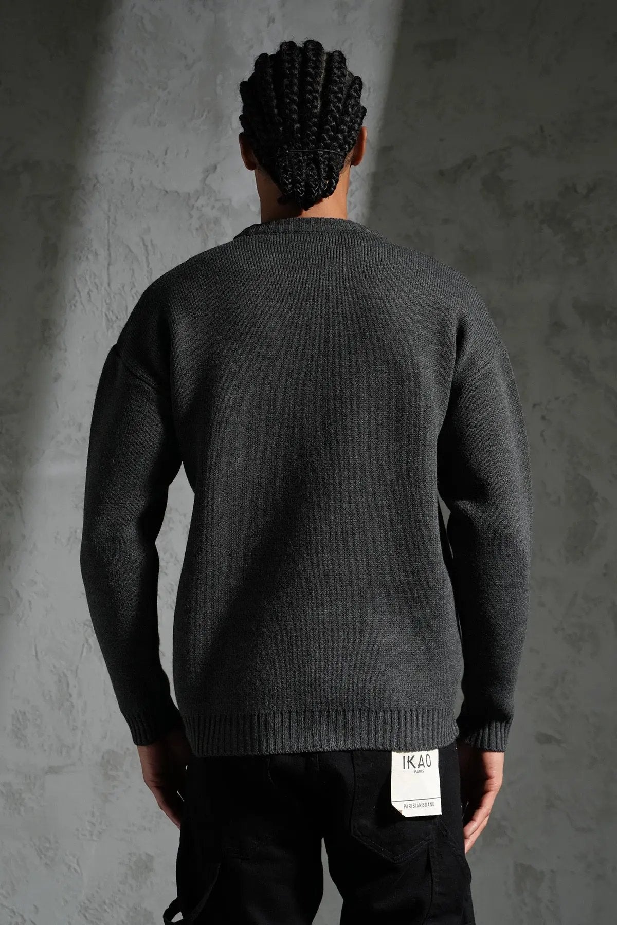 Pull Ikao Lettre C Style Universitaire bonhomme