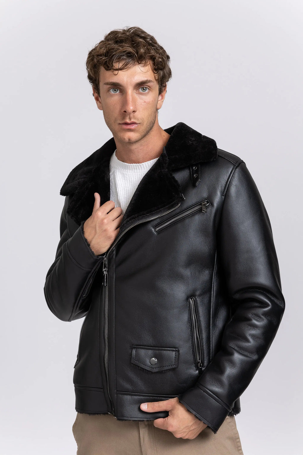 Blouson aviateur homme en simili cuir noir avec col effet mouton bonhomme