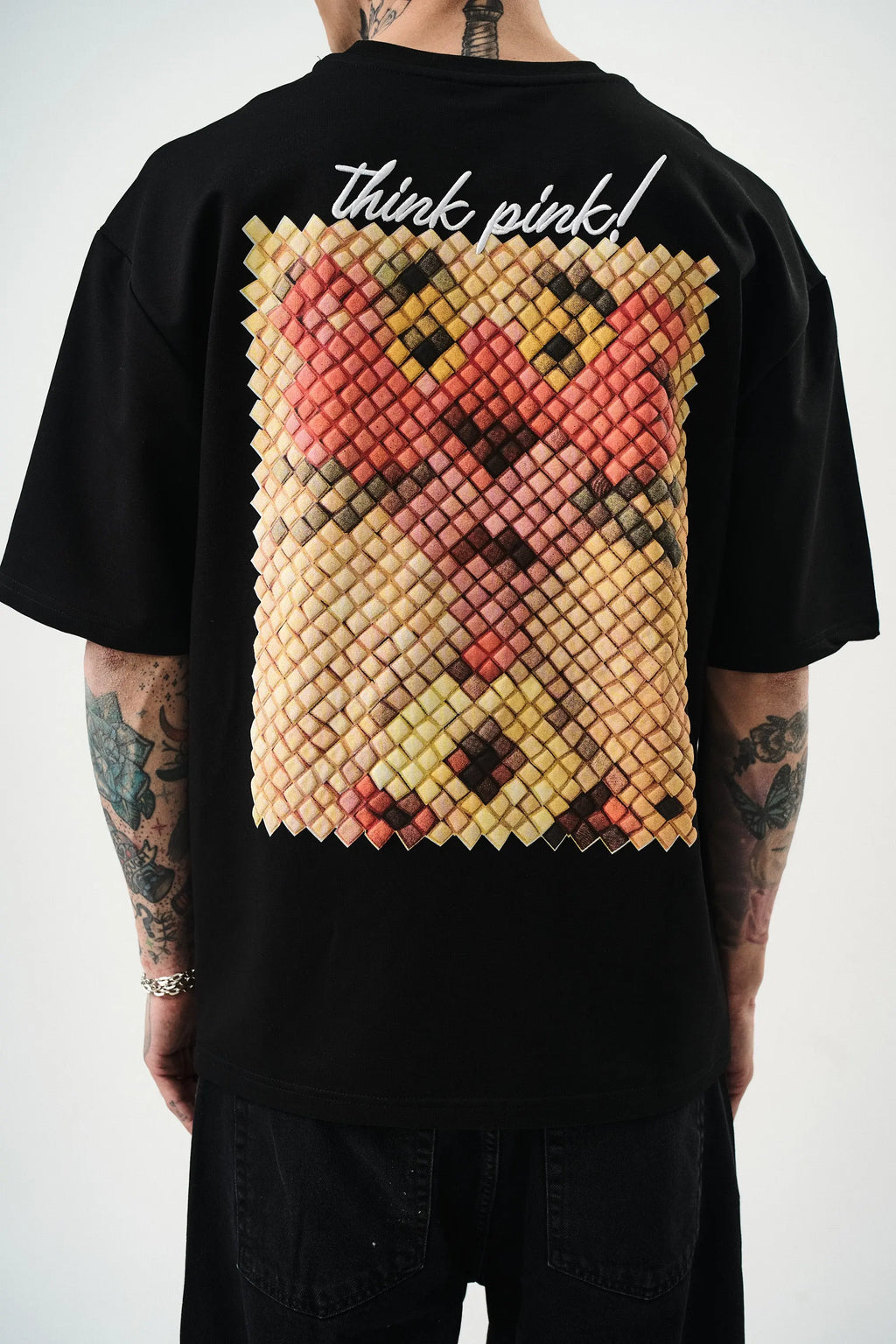 Tee Shirt Leo Think Pink Noir bonhomme