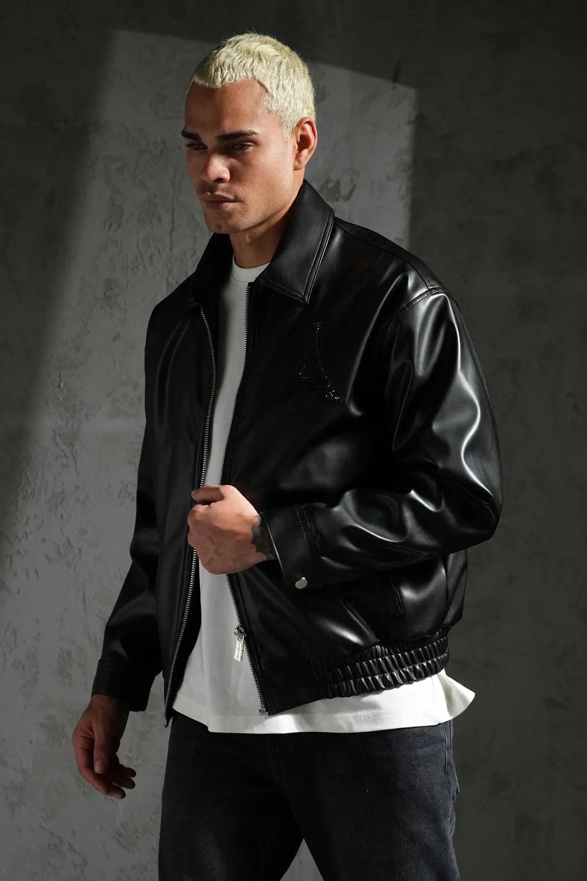 Veste Ikao Tour Eiffel Noir bonhomme