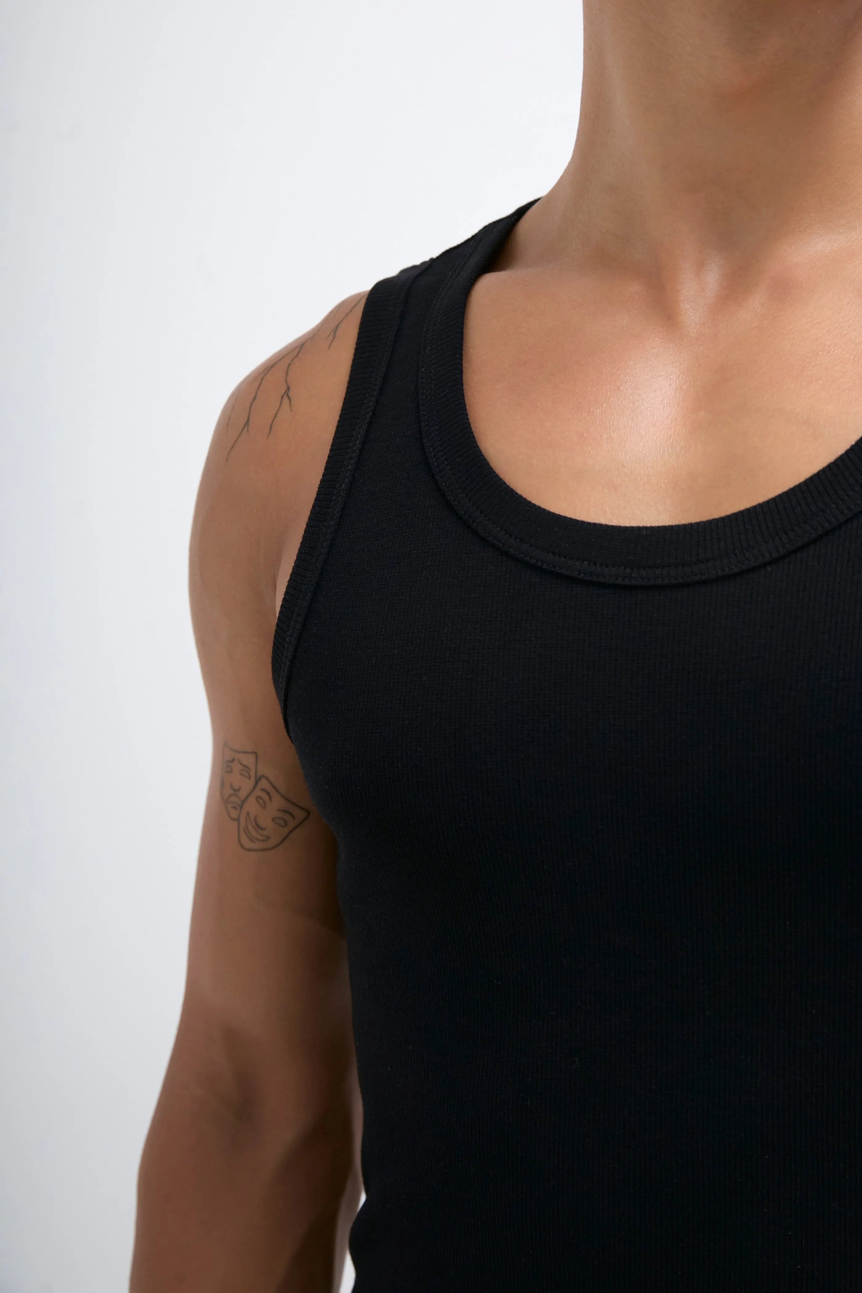 Débardeur noir homme bonhomme