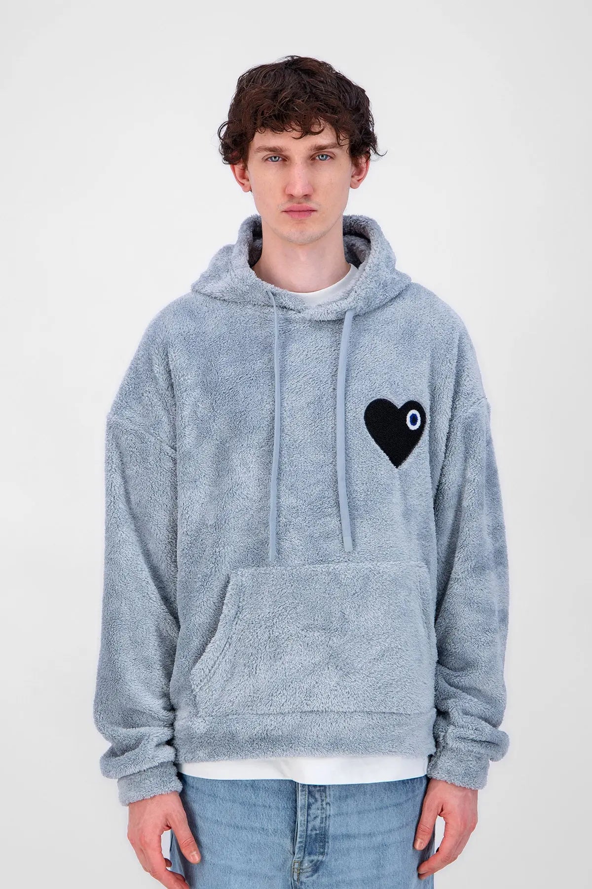 Sweat Moumoute à Capuche Gris Avec Cœur Noir - bonhomme
