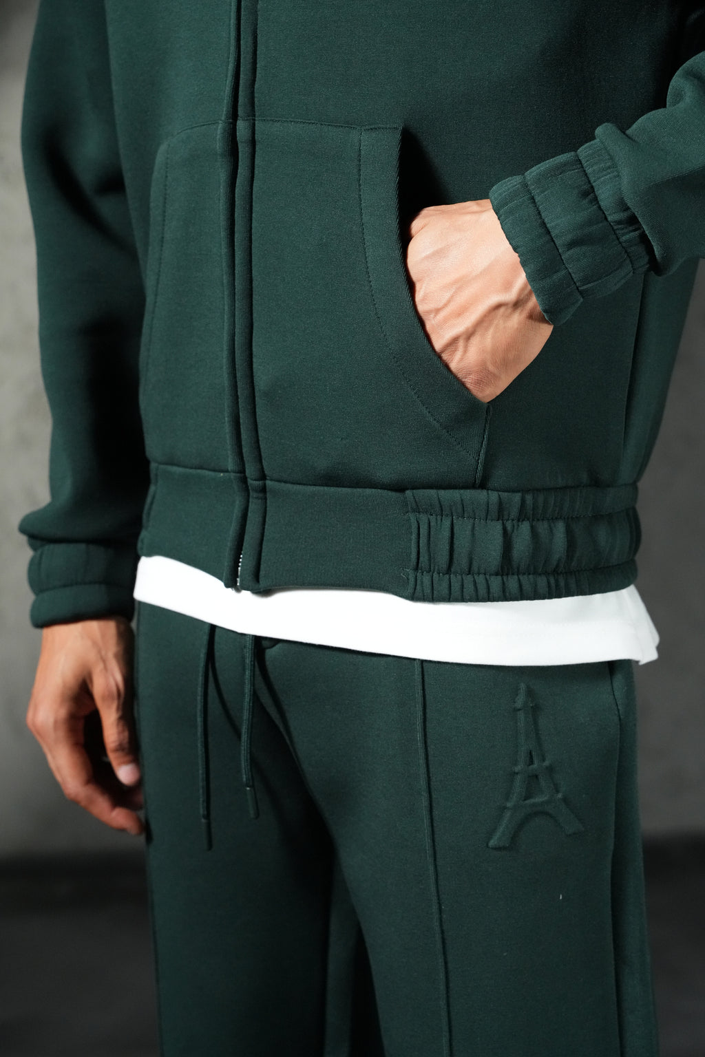 Ensemble Jogging Paris Tour Eiffel Hoodie & Pantalon