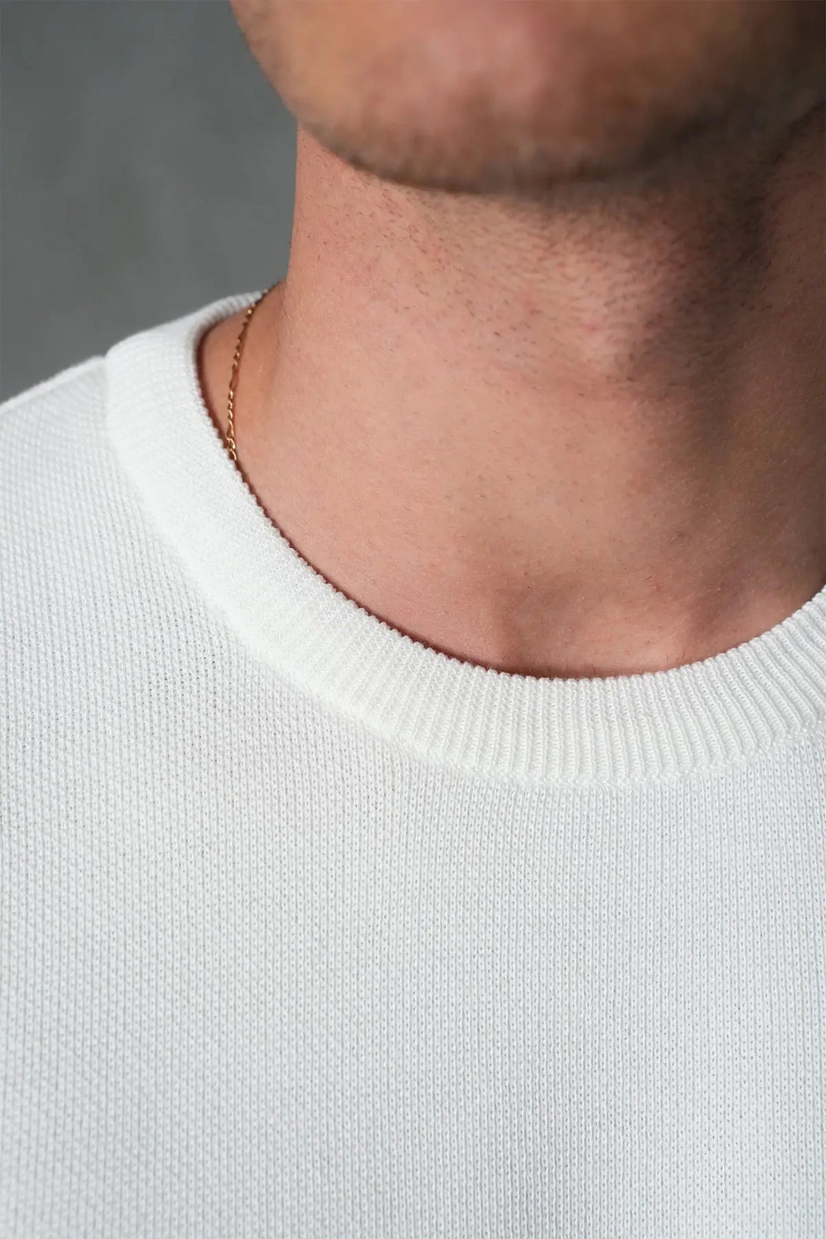 Pull Maille Homme Signature “H” – Élégance Moderne & Confort Premium (Copie) bonhomme