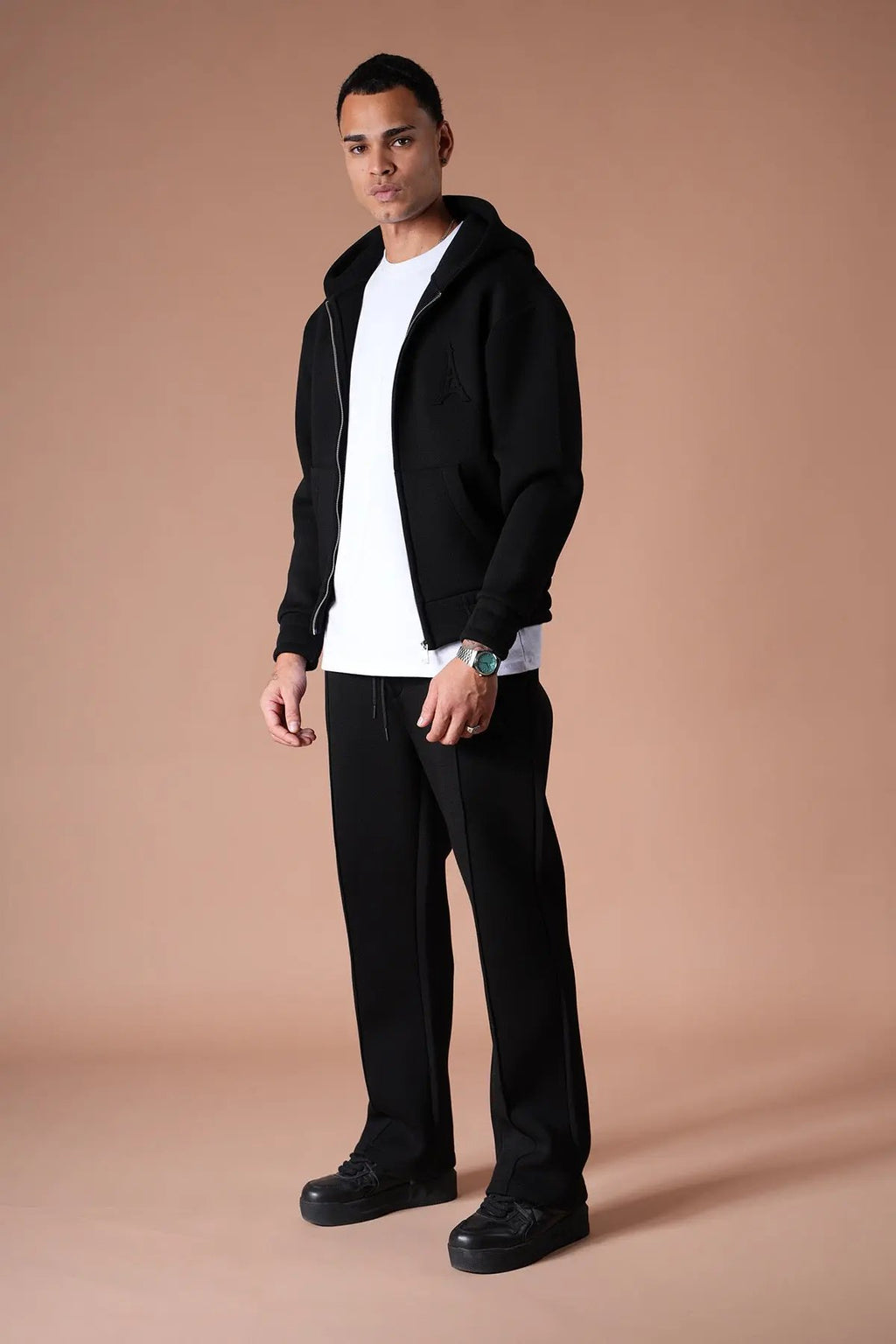 Ensemble Jogging Noir Paris – Hoodie & Pantalon bonhomme