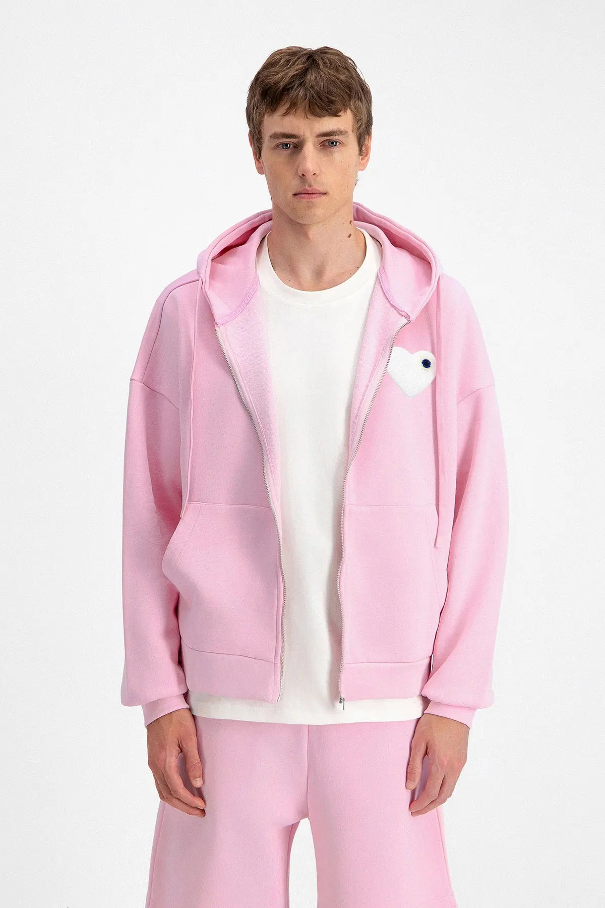 Veste à Capuche Rose Coeur Blanc Brodé Streetwear bonhomme