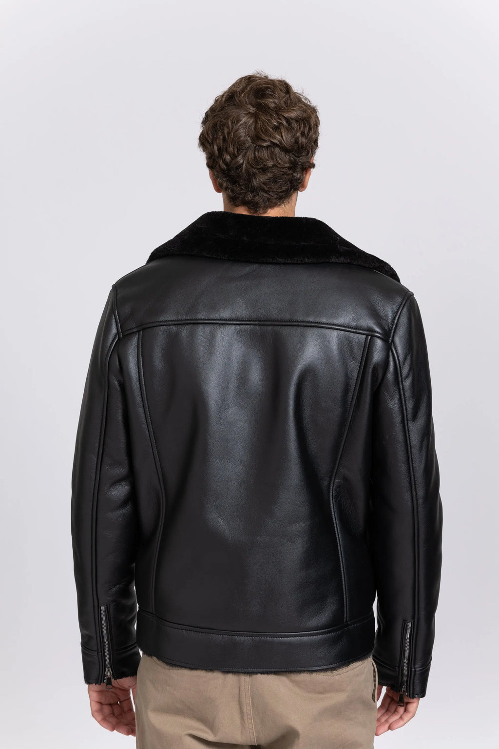 Blouson aviateur homme en simili cuir noir avec col effet mouton bonhomme