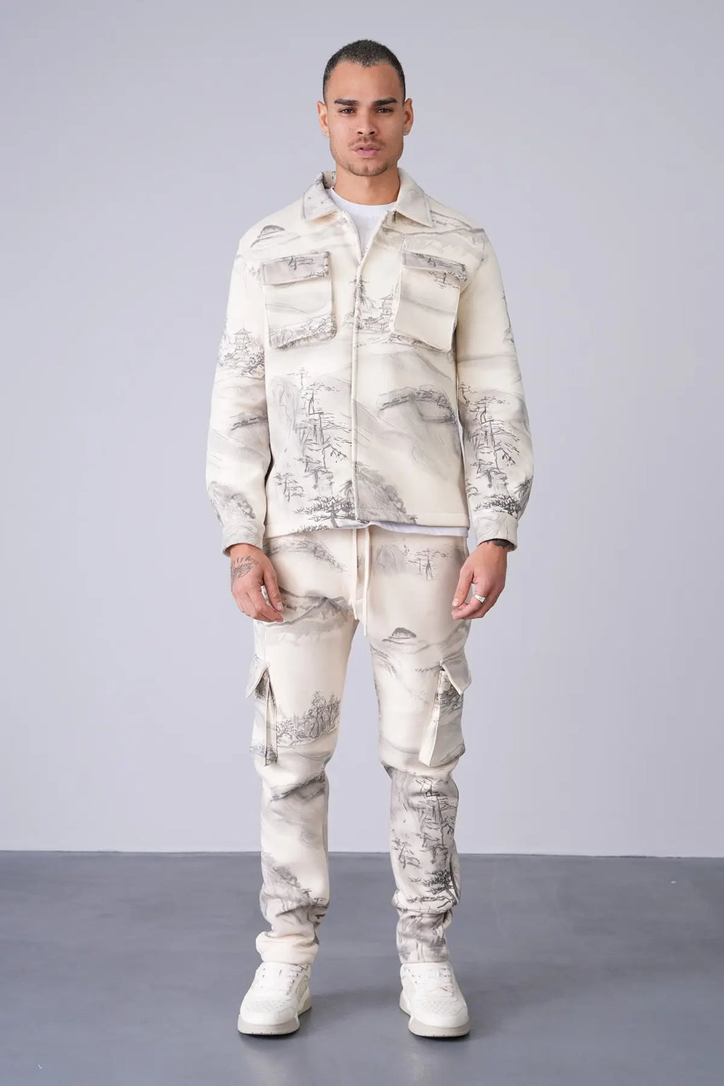 Ensemble Jogging Montagne Beige bonhomme